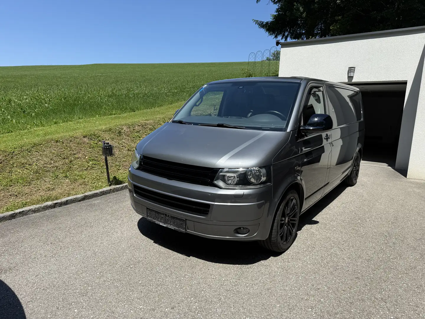 Volkswagen T5 Transporter Kastenwagen LR 2,0 BiTDI 4motion DSG D-PF - 1
