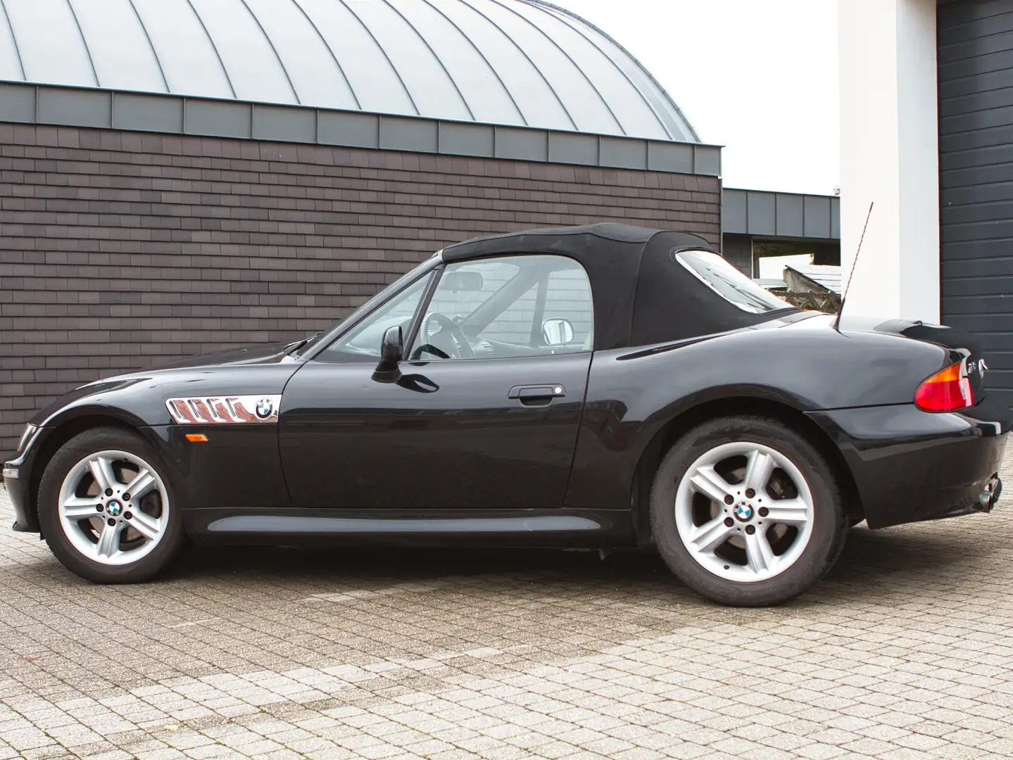 BMW Z3 Z3 roadster 2.0 Zwart - 2