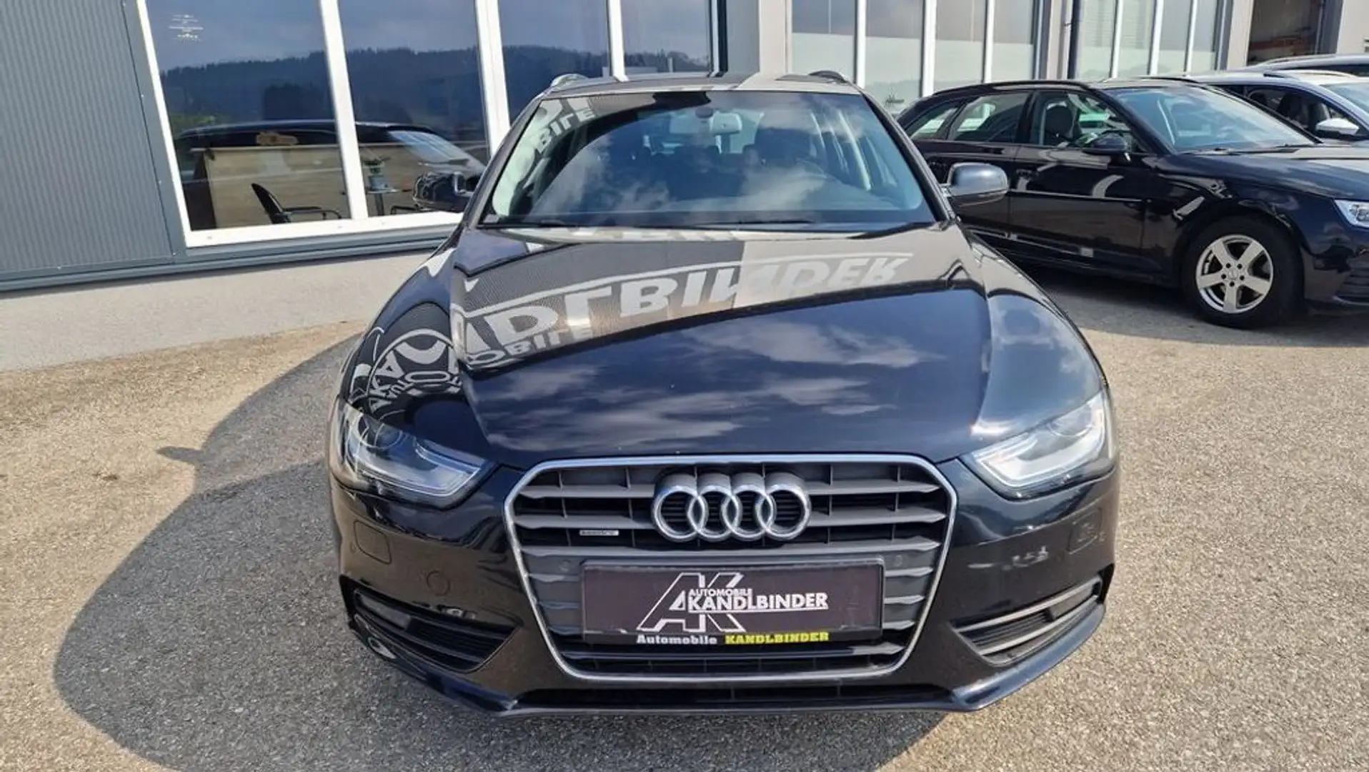 Audi A4 Avant 3,0 TDI Quattro  S-tronic Schwarz - 2