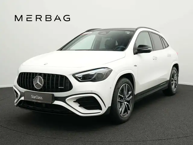Mercedes-Benz GLA 35 AMG GLA 35 AMG 4MATIC Multi+Pano+AHK+Night+Totw Navi