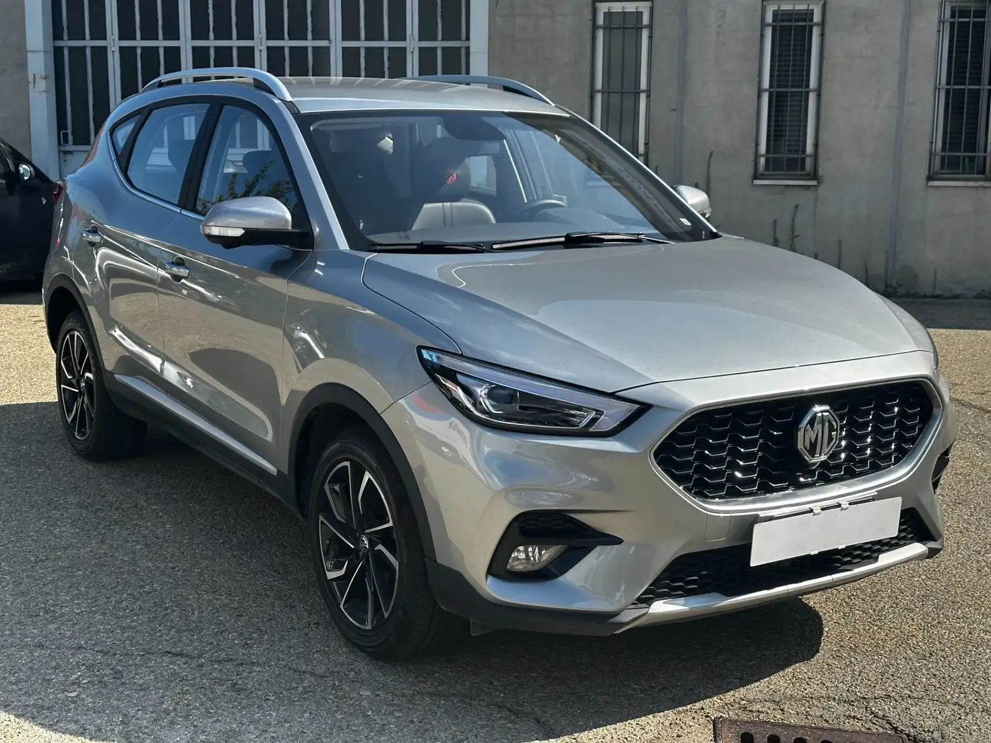 MG ZS ZS 1.5 VTi-tech Luxury Argent - 1