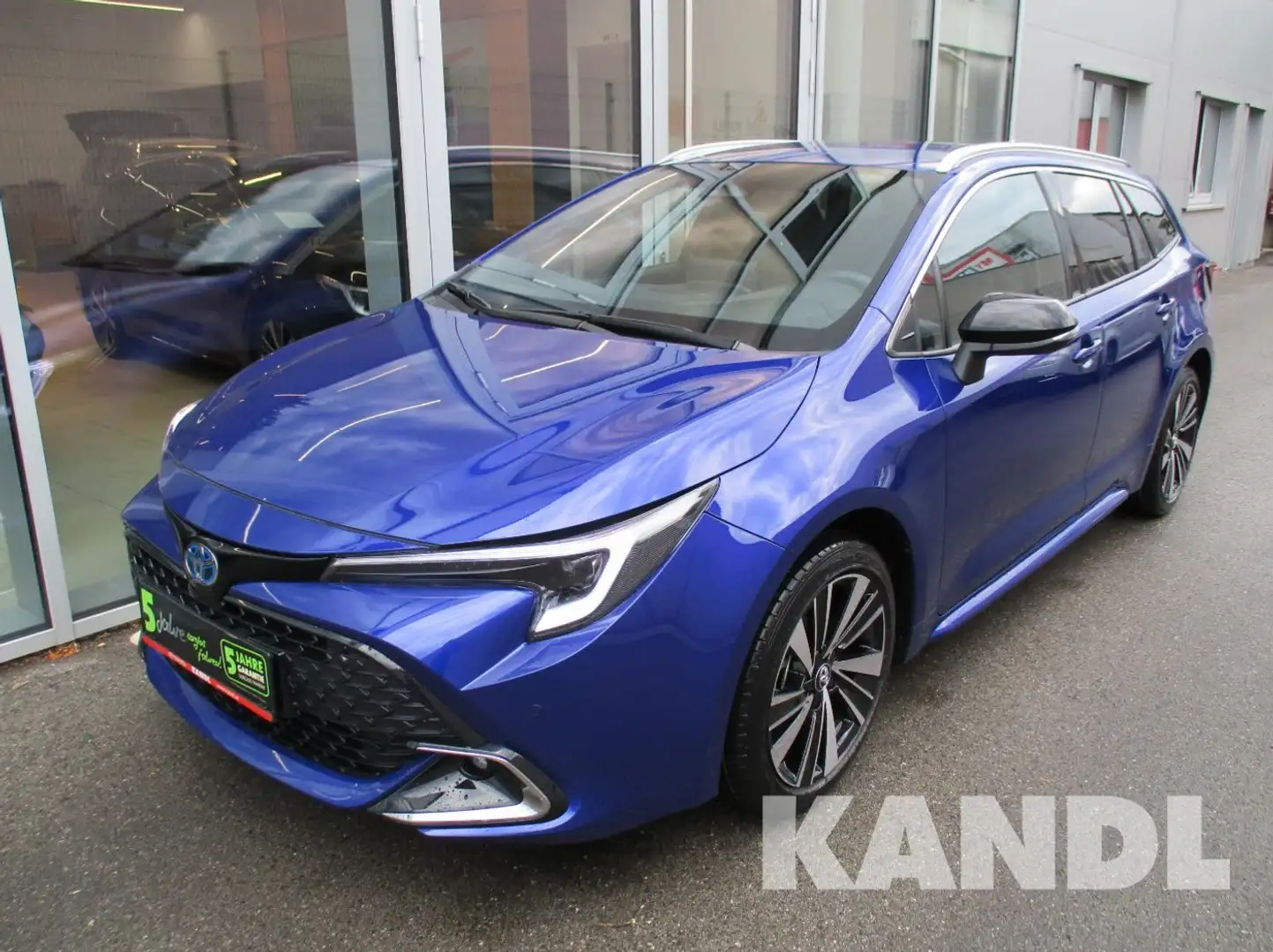 Toyota Corolla Touring Sports 1.8 Teamplayer ACC+LED Blau - 1