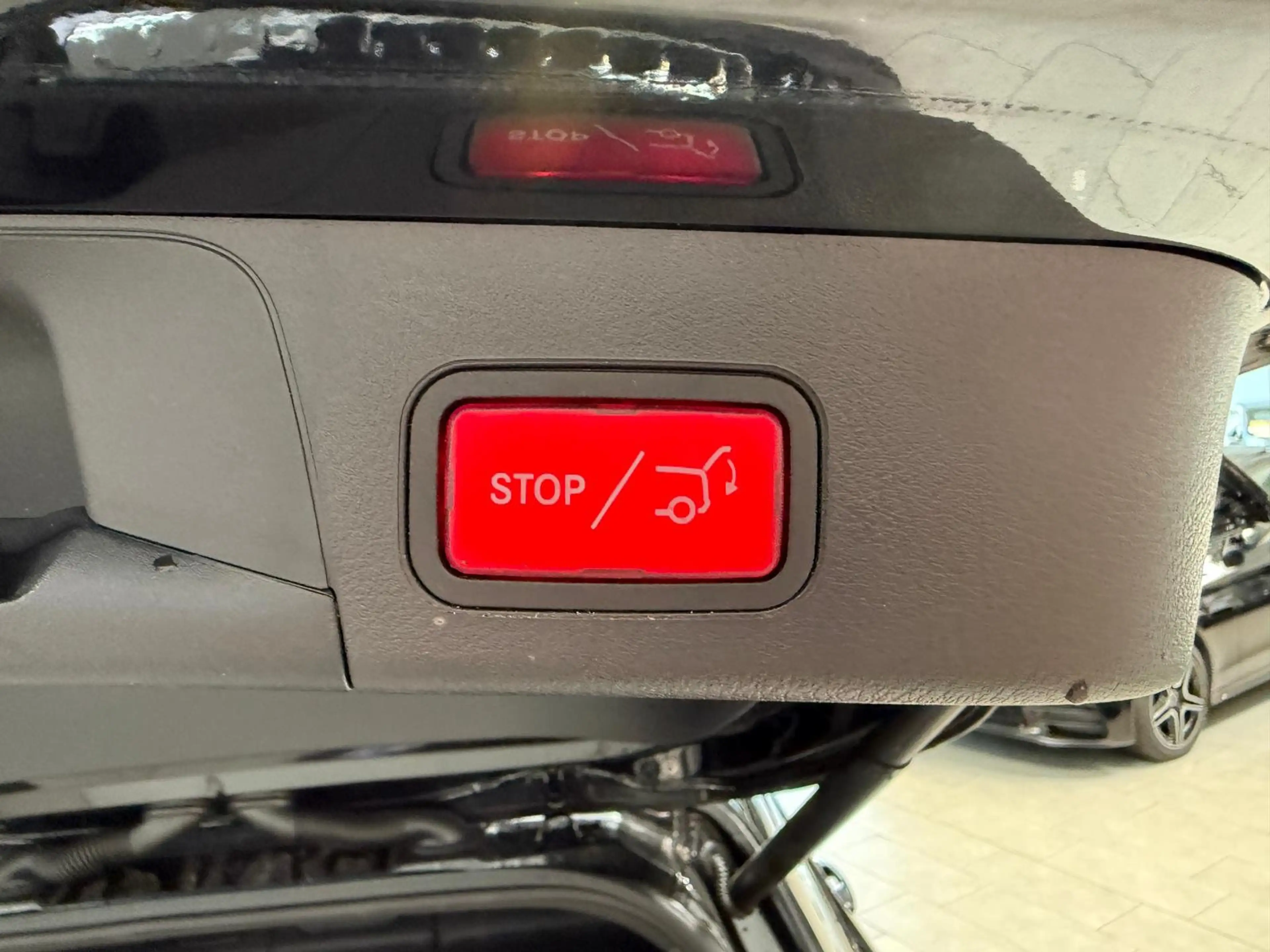 Mercedes-Benz EQB 300 4M Progressive PANO+KAMERA+TOTW+CARPLAY — photo 6