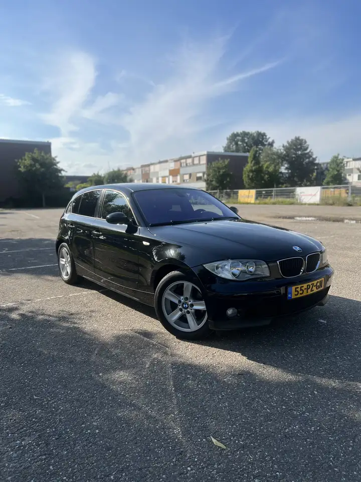 BMW 118