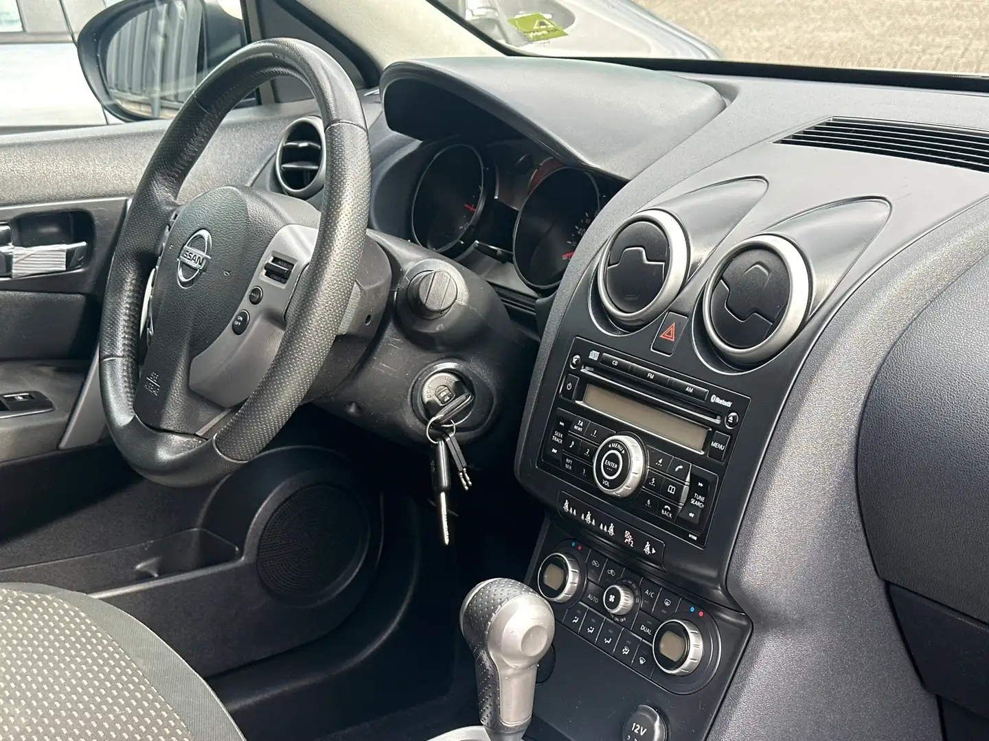 Nissan Qashqai 2.0 Acenta Automaat Airco Panoramadak Trekhaak Nie Braun - 2