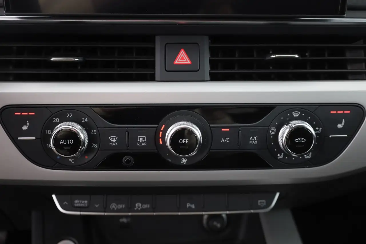 Audi A4 Avant 40 TDI Advanced S-Tronic LED Navi ACC, миниатюра 12