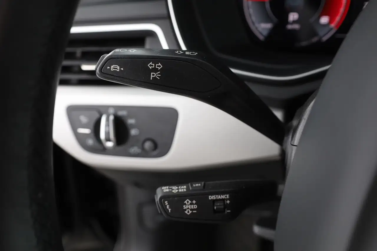Audi A4 Avant 40 TDI Advanced S-Tronic LED Navi ACC, миниатюра 18