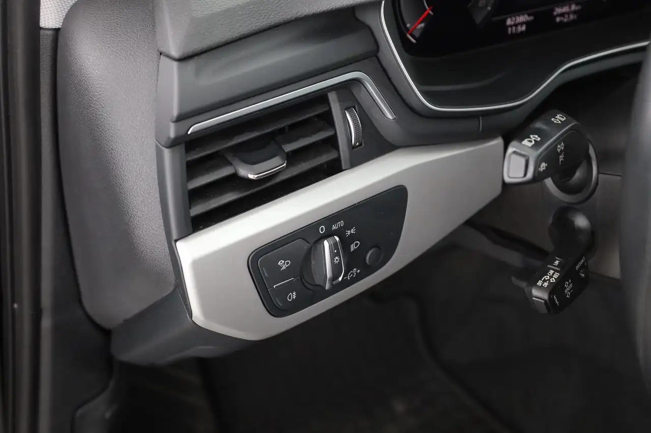 Audi A4 Avant 40 TDI Advanced S-Tronic LED Navi ACC, миниатюра 20