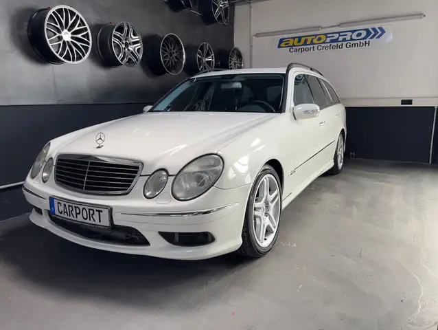 Mercedes-Benz E 500 AMG-PAKET/SCHIEBEDACH/XENON