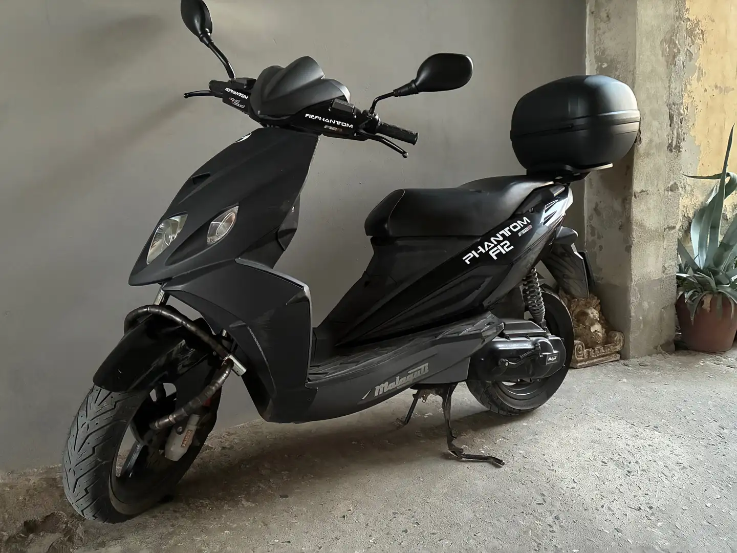 Malaguti F 12 F12r Schwarz - 1