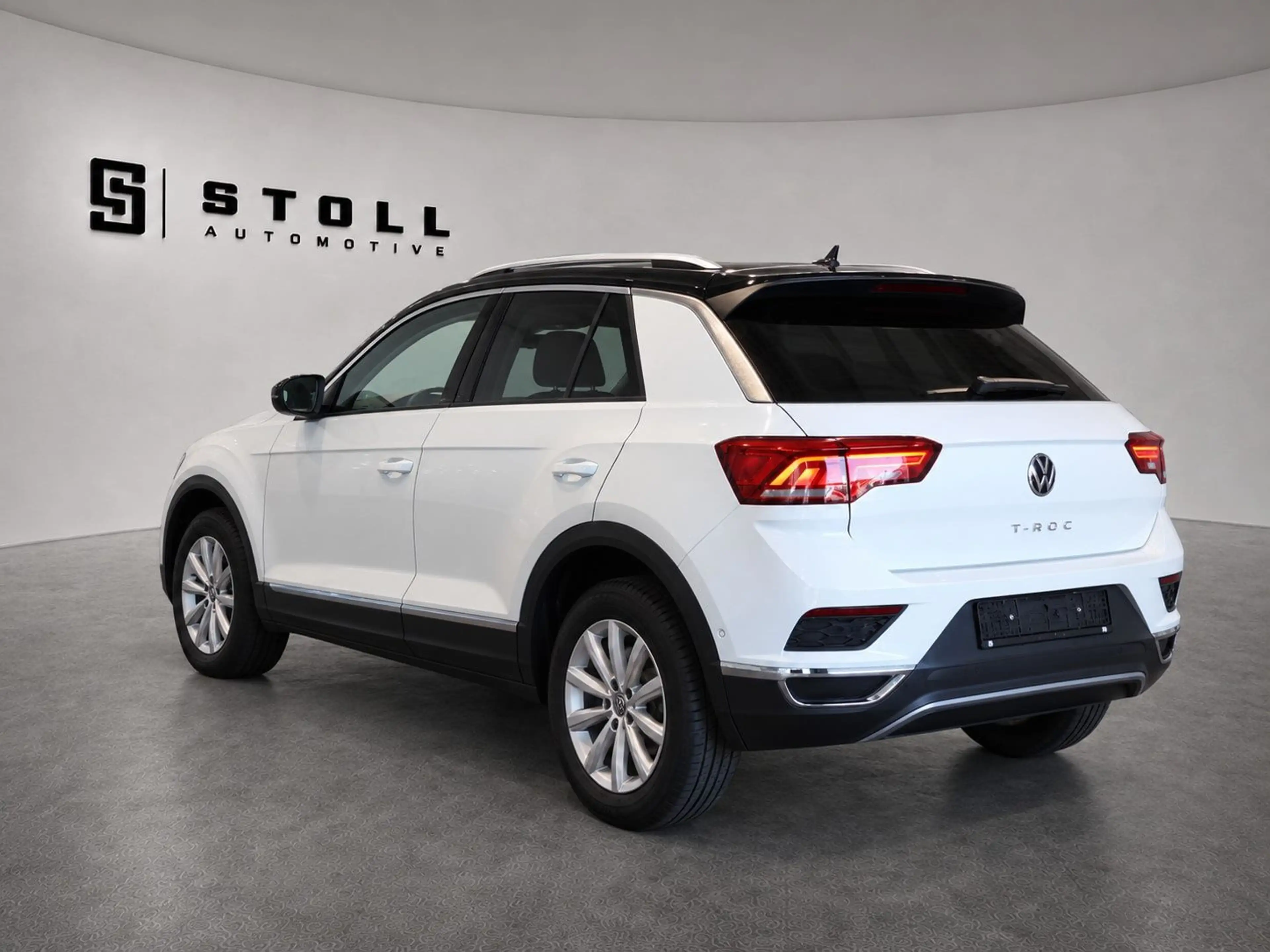 Volkswagen T-Roc 1.5 TSI IQ.DRIVE DSG Navi+ACC+RearView — photo 7
