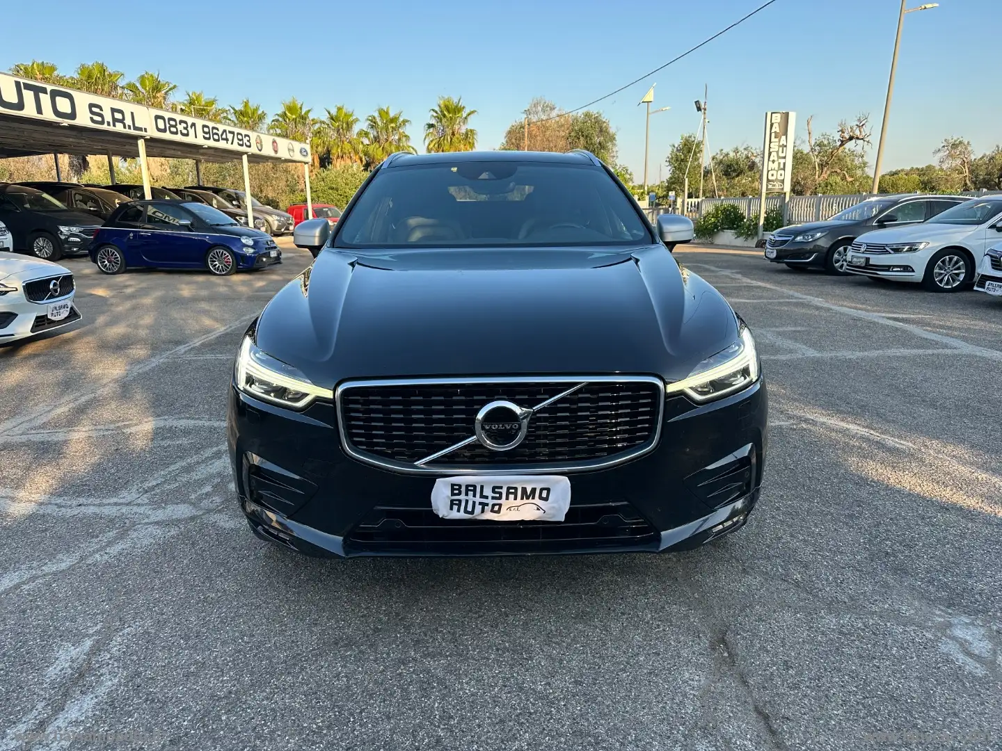 Volvo XC60 D5 R-design TETTO APRIBILE Nero - 2