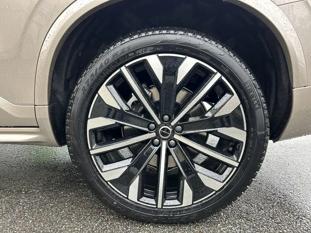 Volvo XC90 снимка Volvo XC90