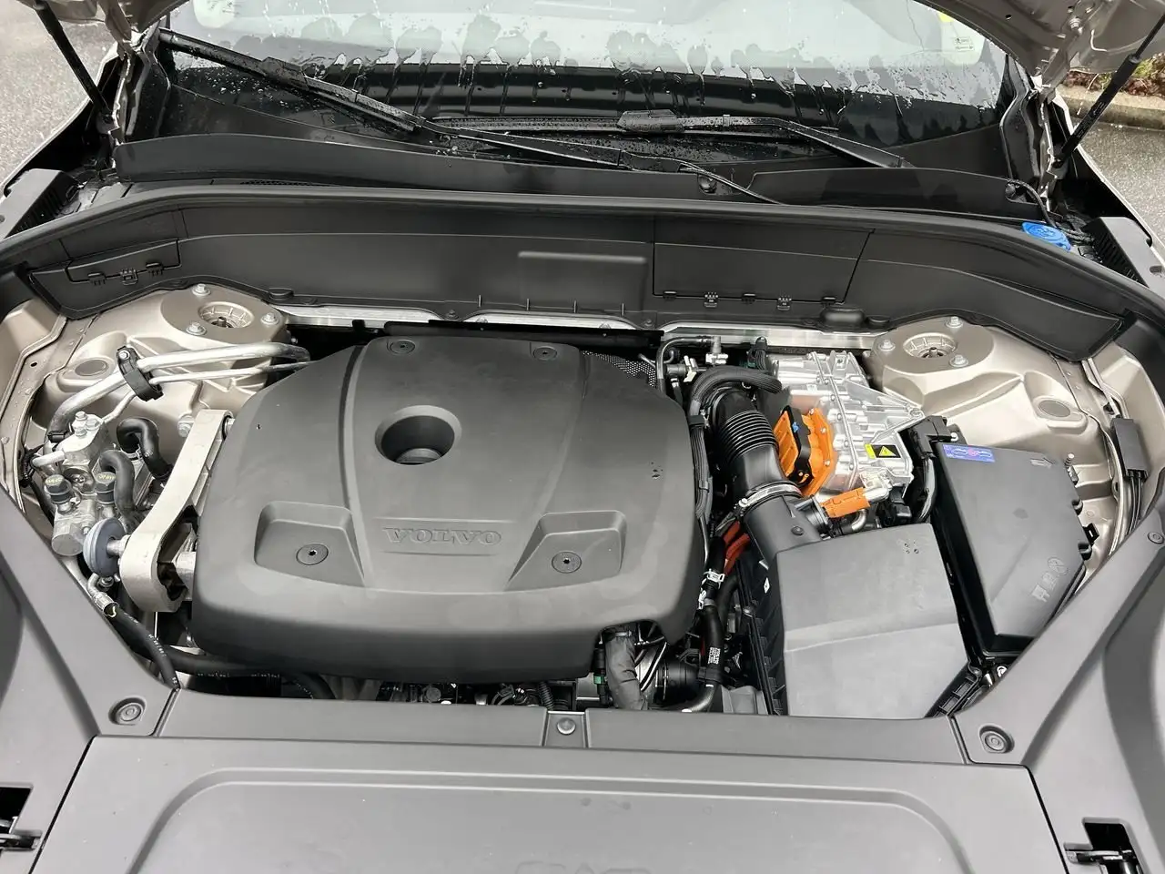 Volvo XC90 снимка Volvo XC90