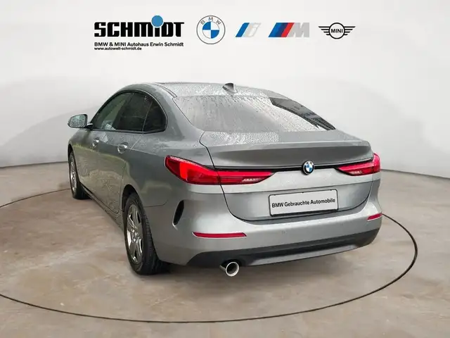 BMW 2 Series view 5