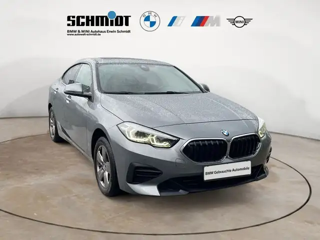 BMW 2 Series view 9