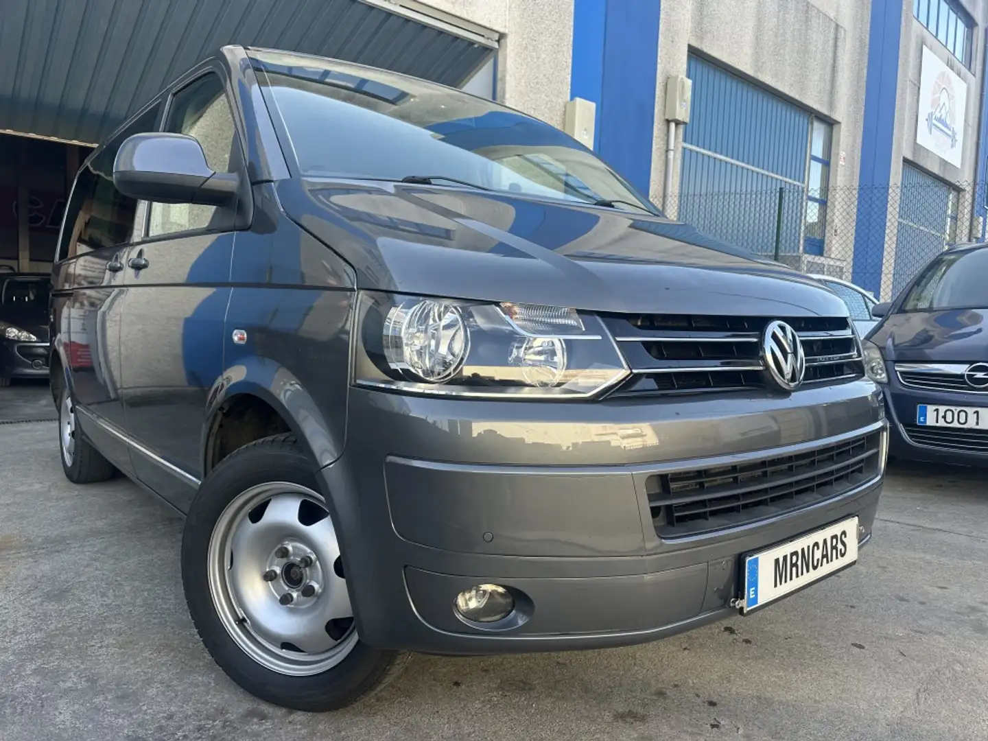 Volkswagen T5 California 2.0Bi-TDI Beach 4M - 1