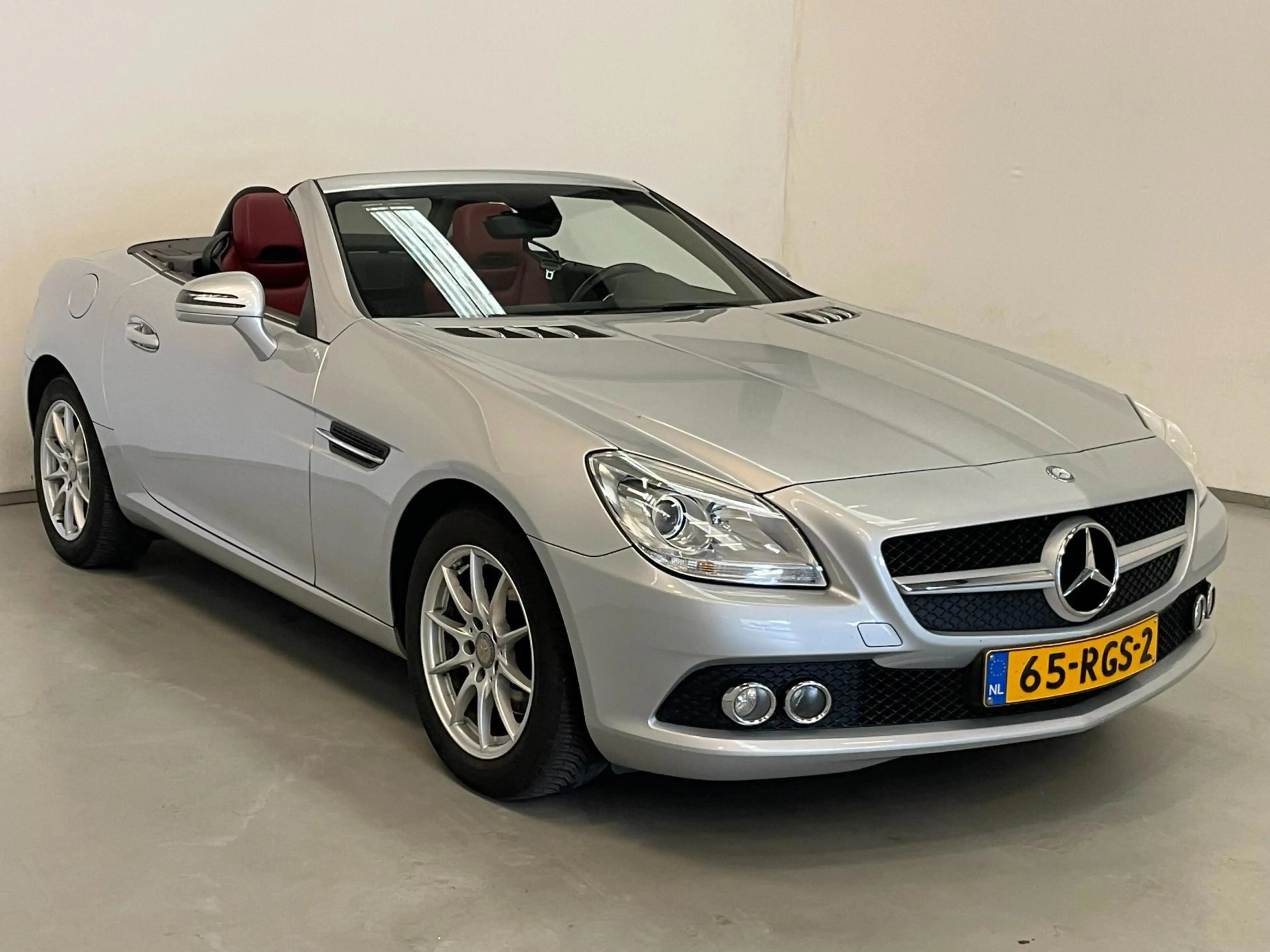 Mercedes-Benz SLK 200 NL-auto / Pano / Airscarf / Leder / Stoelverwarmin — photo 2