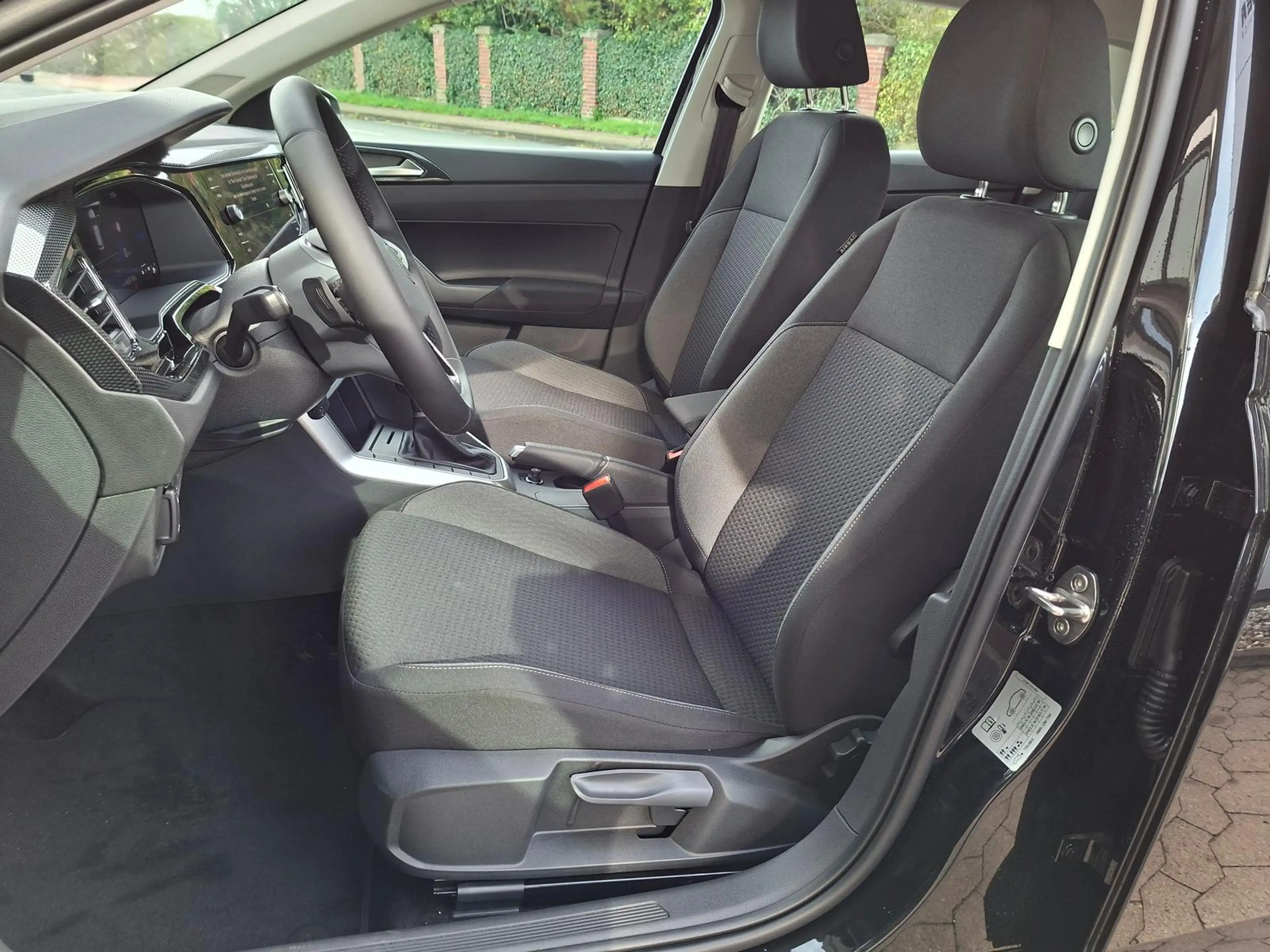Volkswagen Polo Life 1.0TSI DSG APP Sitzheizung Tempomat — photo 11