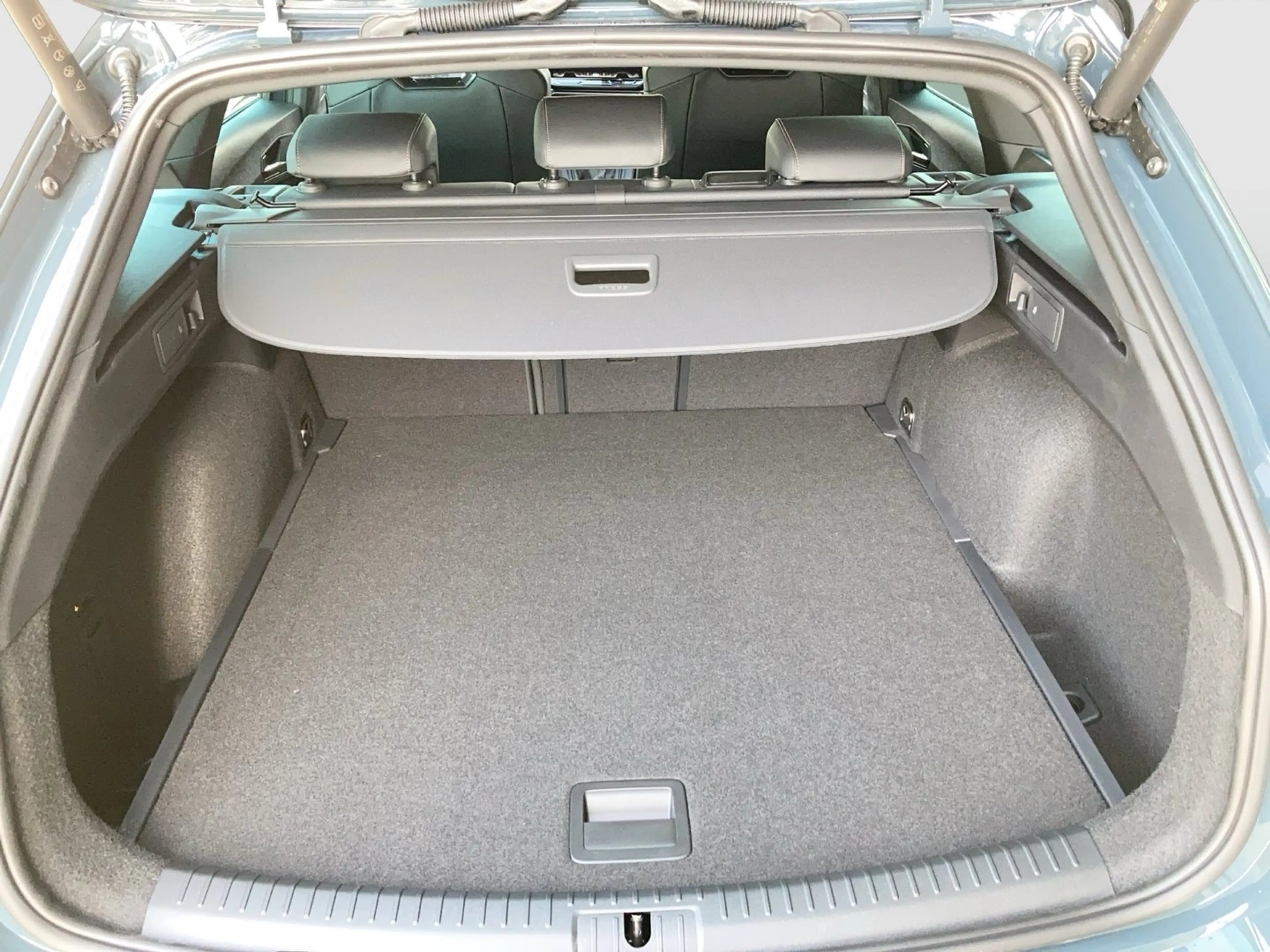 CUPRA Leon 1.5 TSI — photo 11