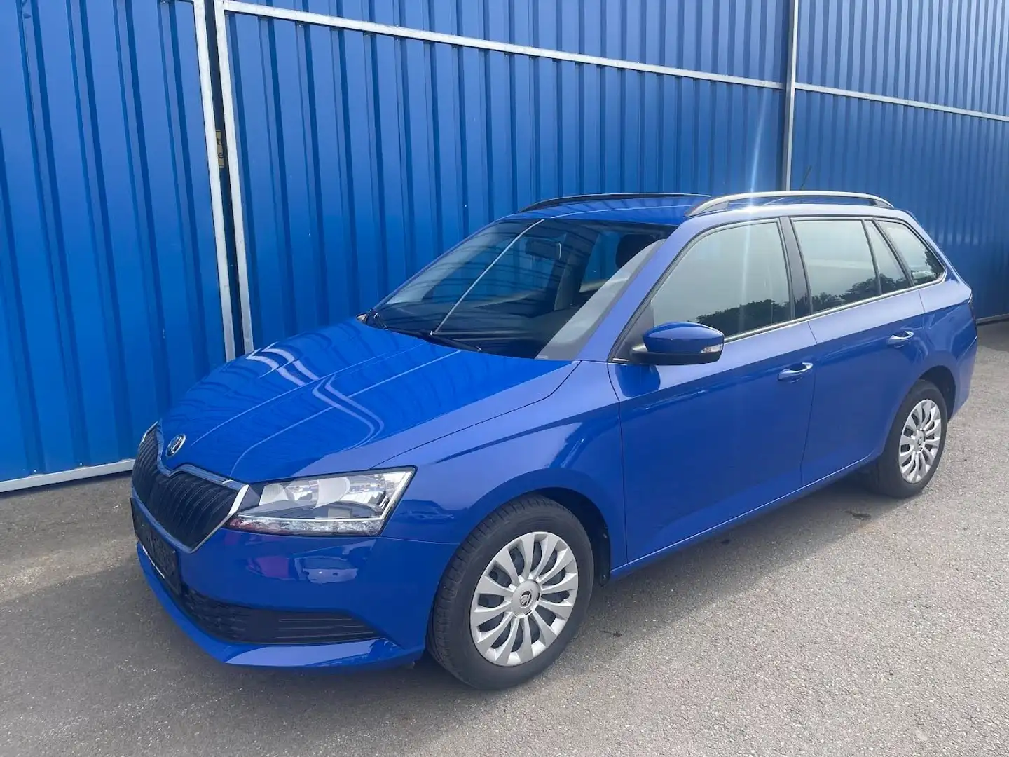 Skoda Fabia Active Blau - 1