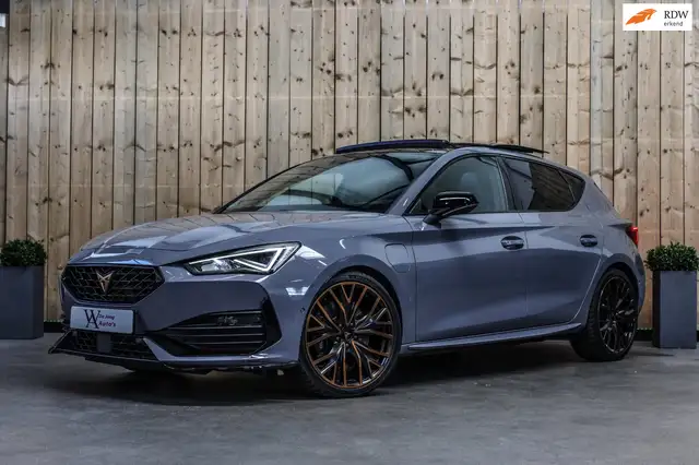 CUPRA Leon