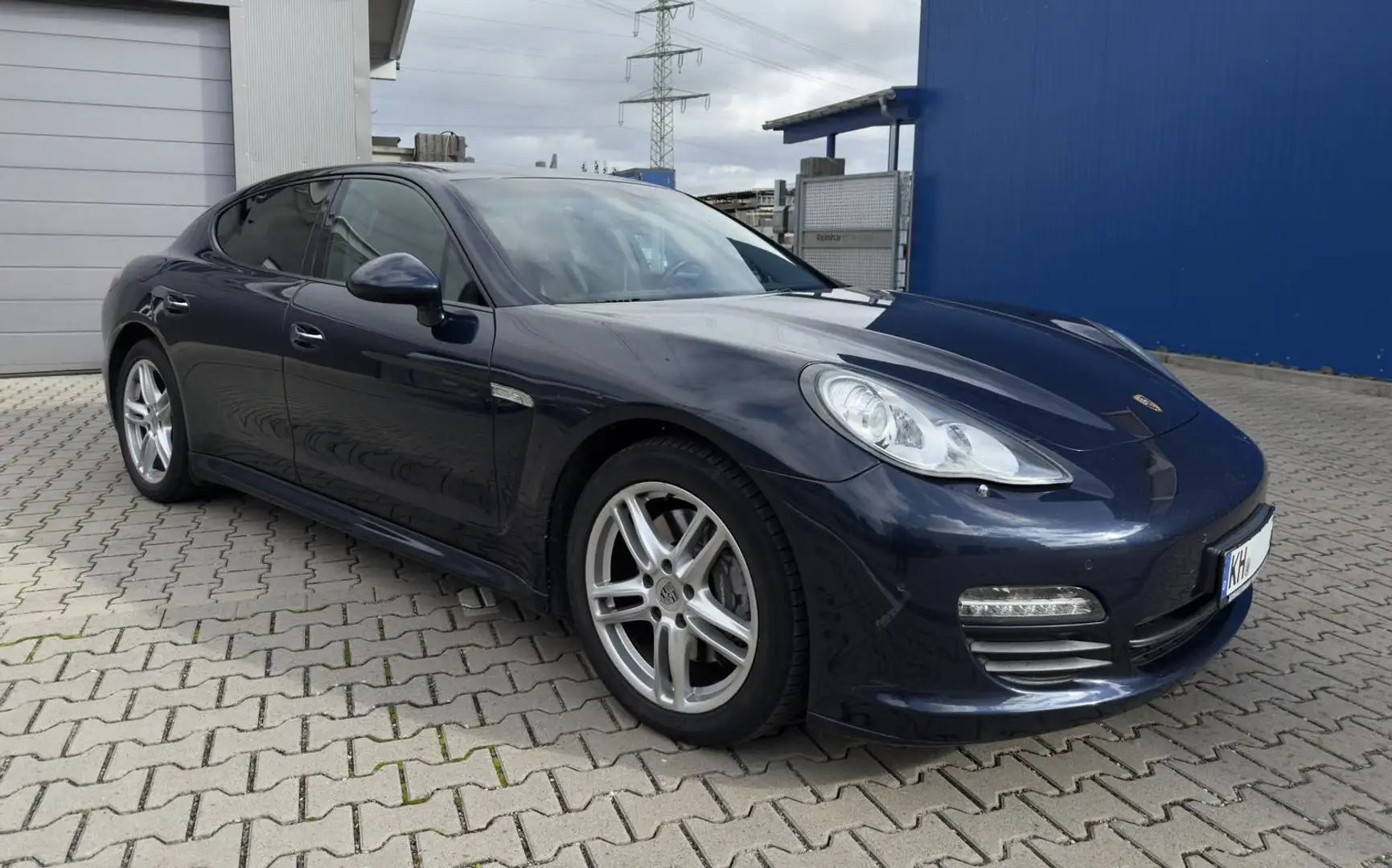 Porsche Panamera PDK - 3.6 | 299 PS | Luftfederung Blau - 2