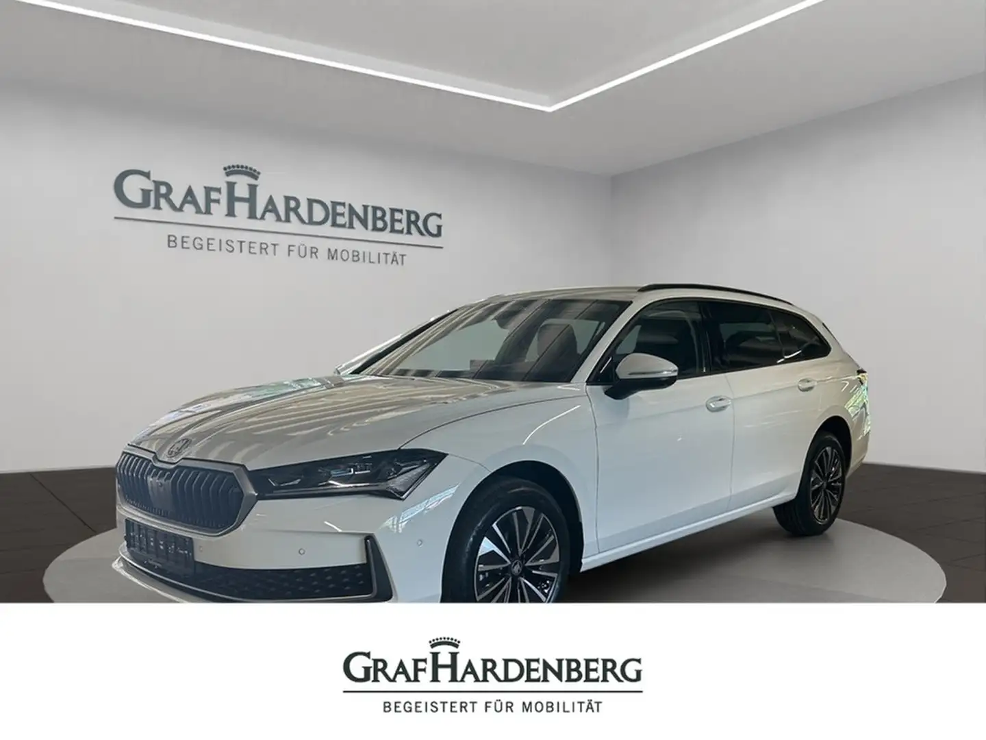Skoda Superb Combi 2.0 TDI 110 kW 7-Gang DSG 2.0 TDI 110kW S... Белый - 1