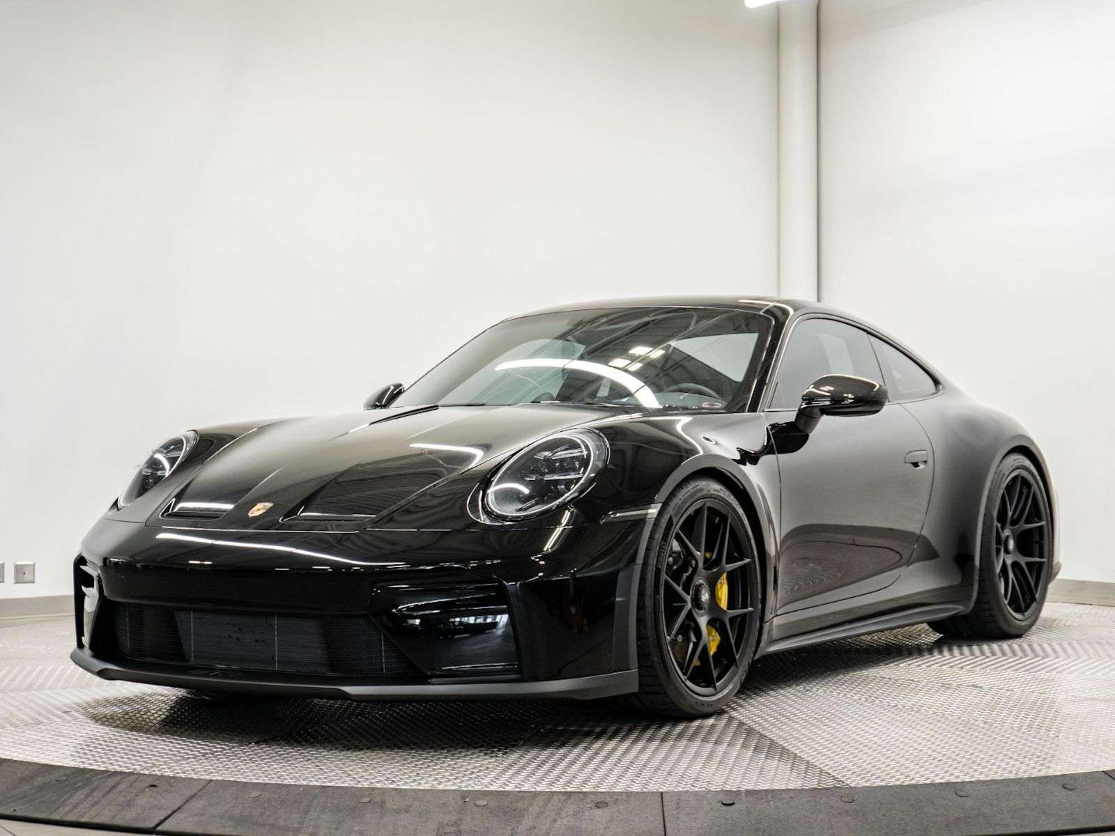 2026 Porsche 911 | Full Car Wrap, PCCB's, Magnesium Wheels, 18 Way