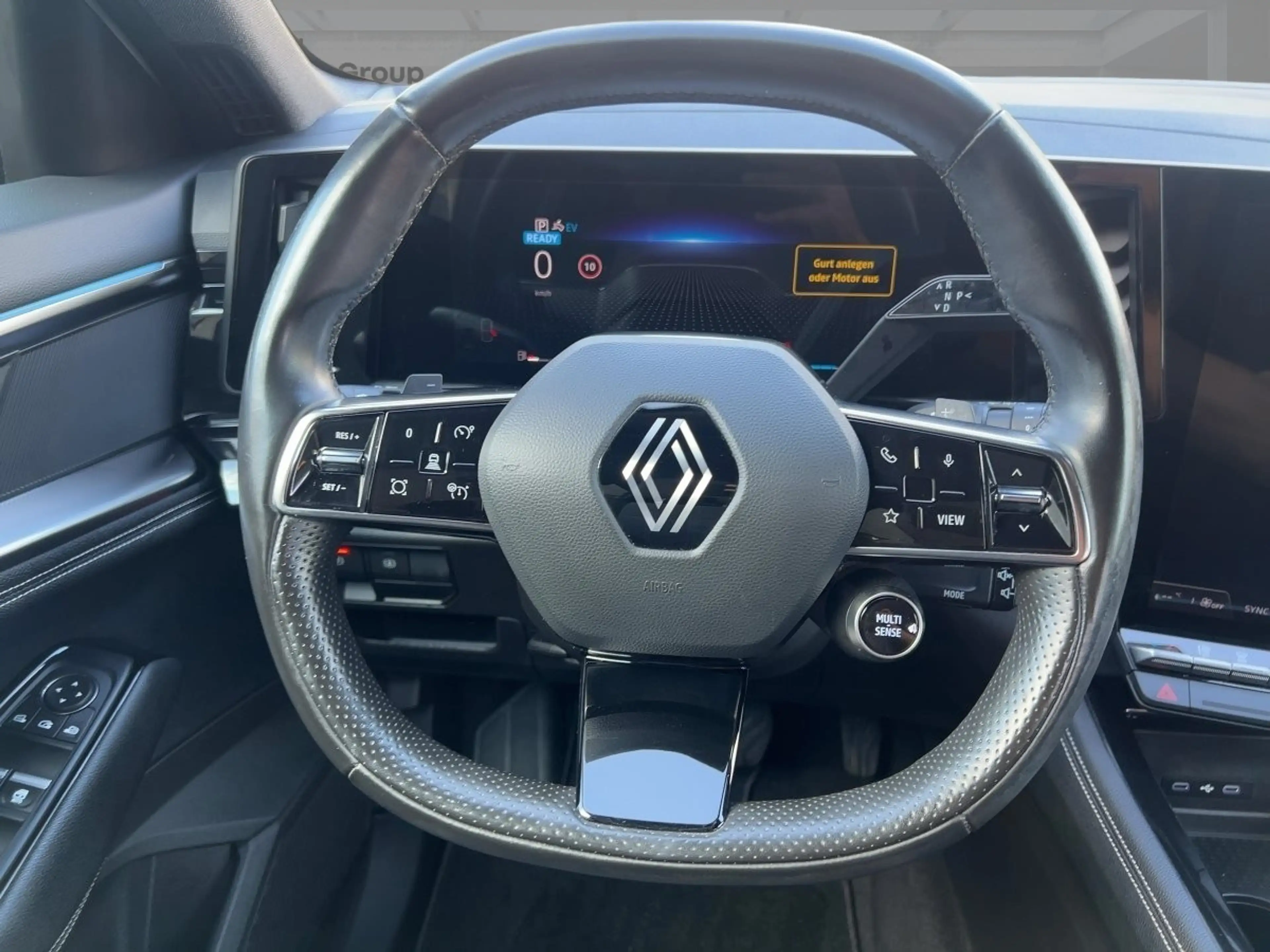 Renault Austral 1.2 E-TECH 200 TECHNOTechno Automatik — photo 11
