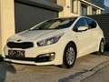 Kia Ceed / cee'd 1,6 CRDi Titan 110PS mit Klima BluetoothFreisprech Weiß - thumbnail 7
