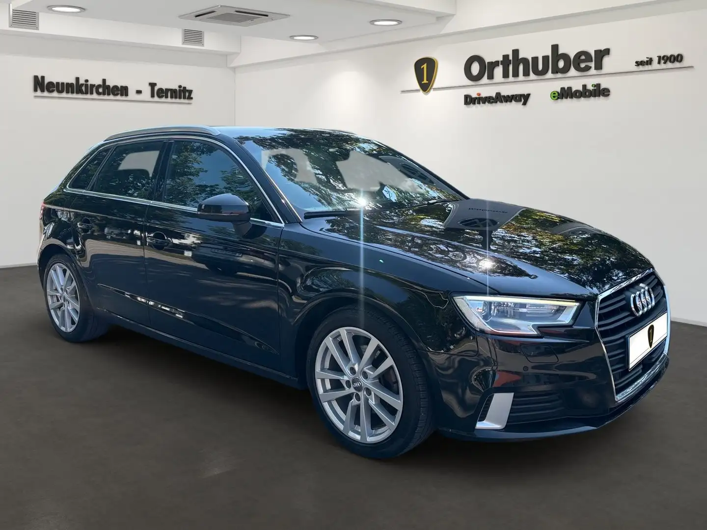 Audi A3 Audi A3 SB 1.6 TDI Sport Schwarz - 2