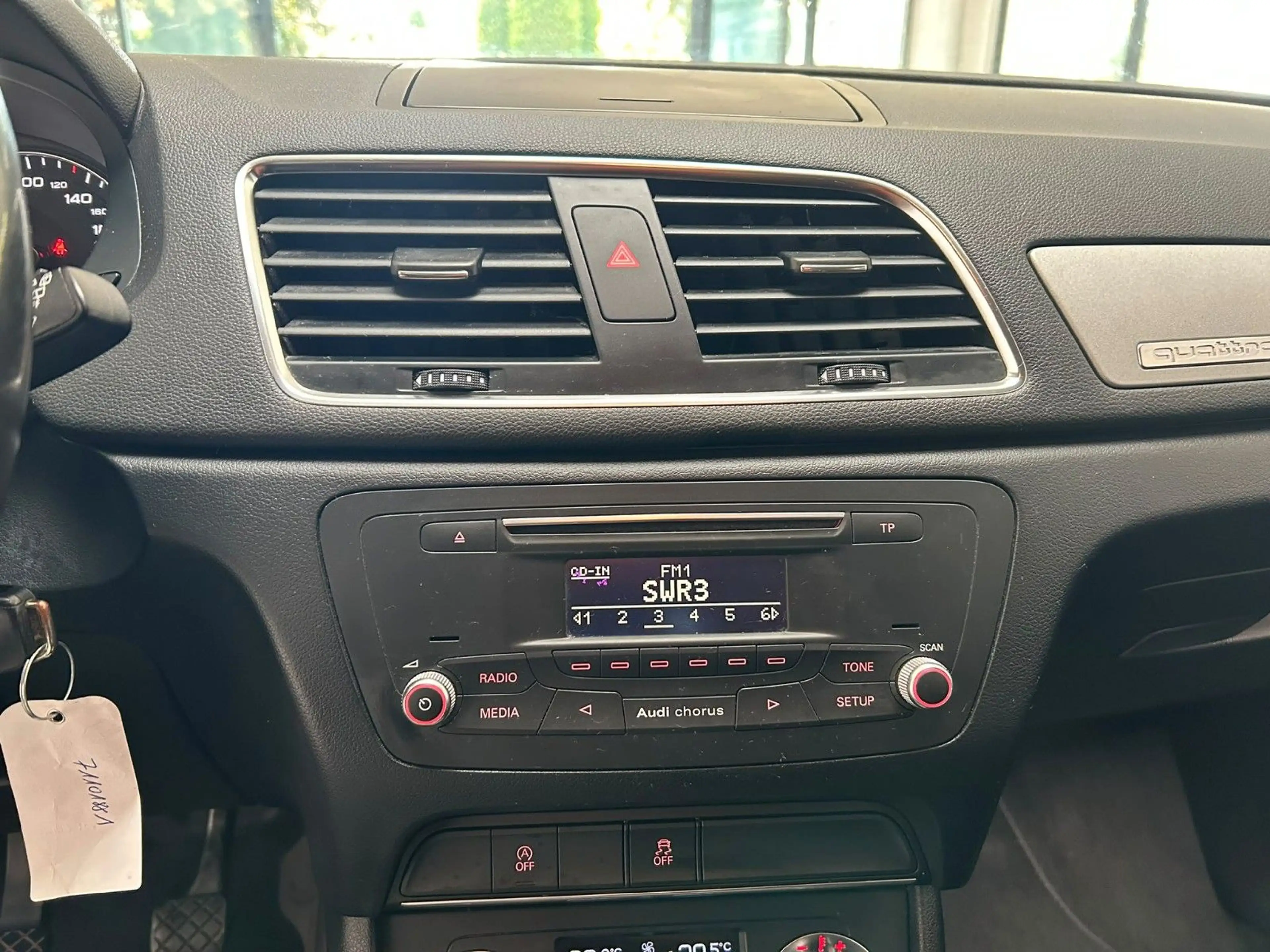 Audi Q3 2.0 TFSI quattro abn. AHK *Allwetter* — photo 15