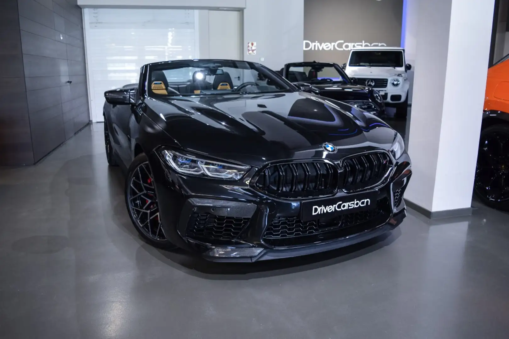 BMW M8 Cabrio Competition Noir - 1