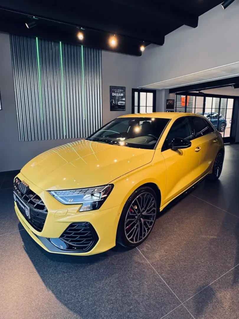 Audi S3 Sportback quattro S tronic 245kW Amarillo - 1