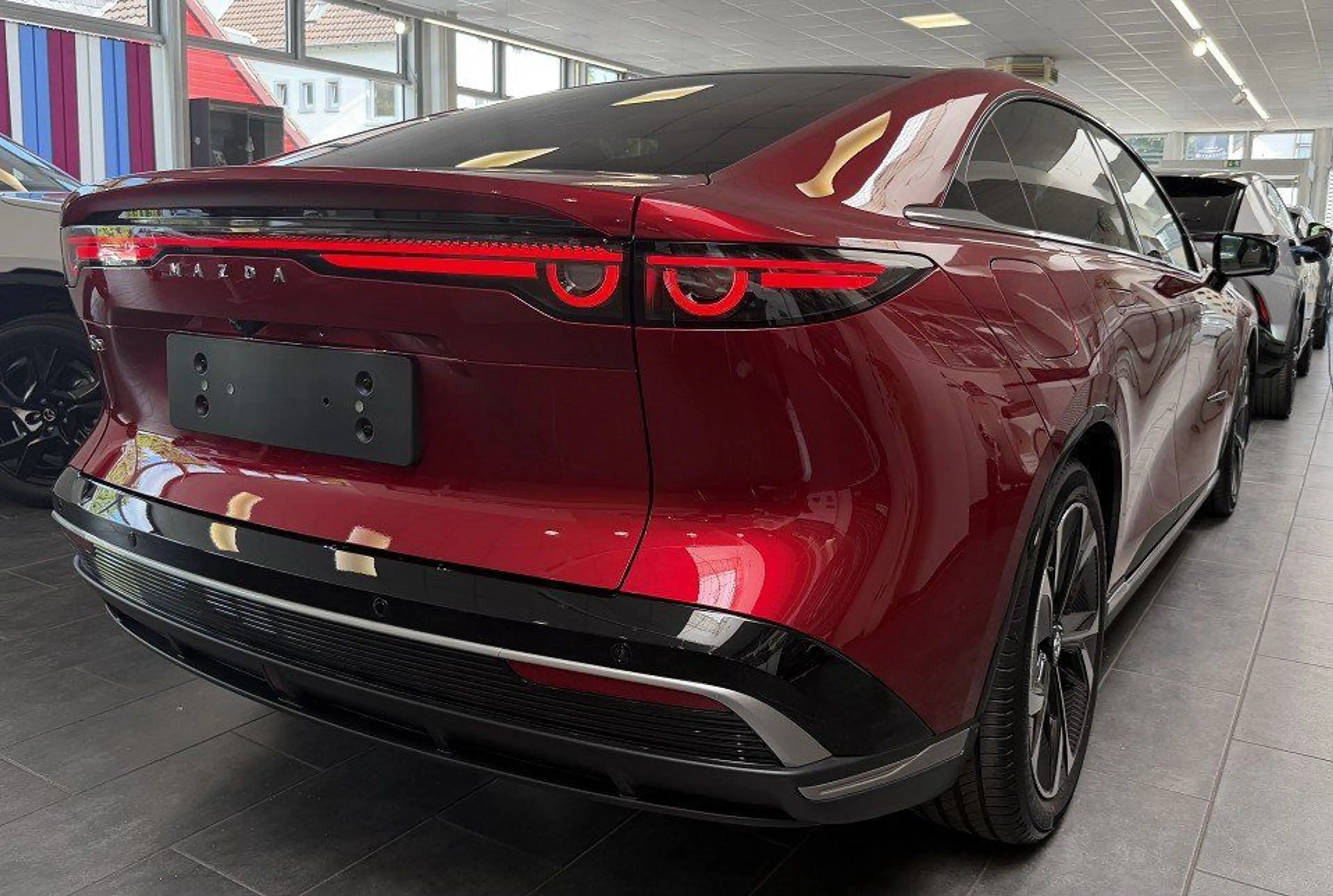 Mazda 6e 6E EV 245PS Long Range Takumi Plus — photo 13