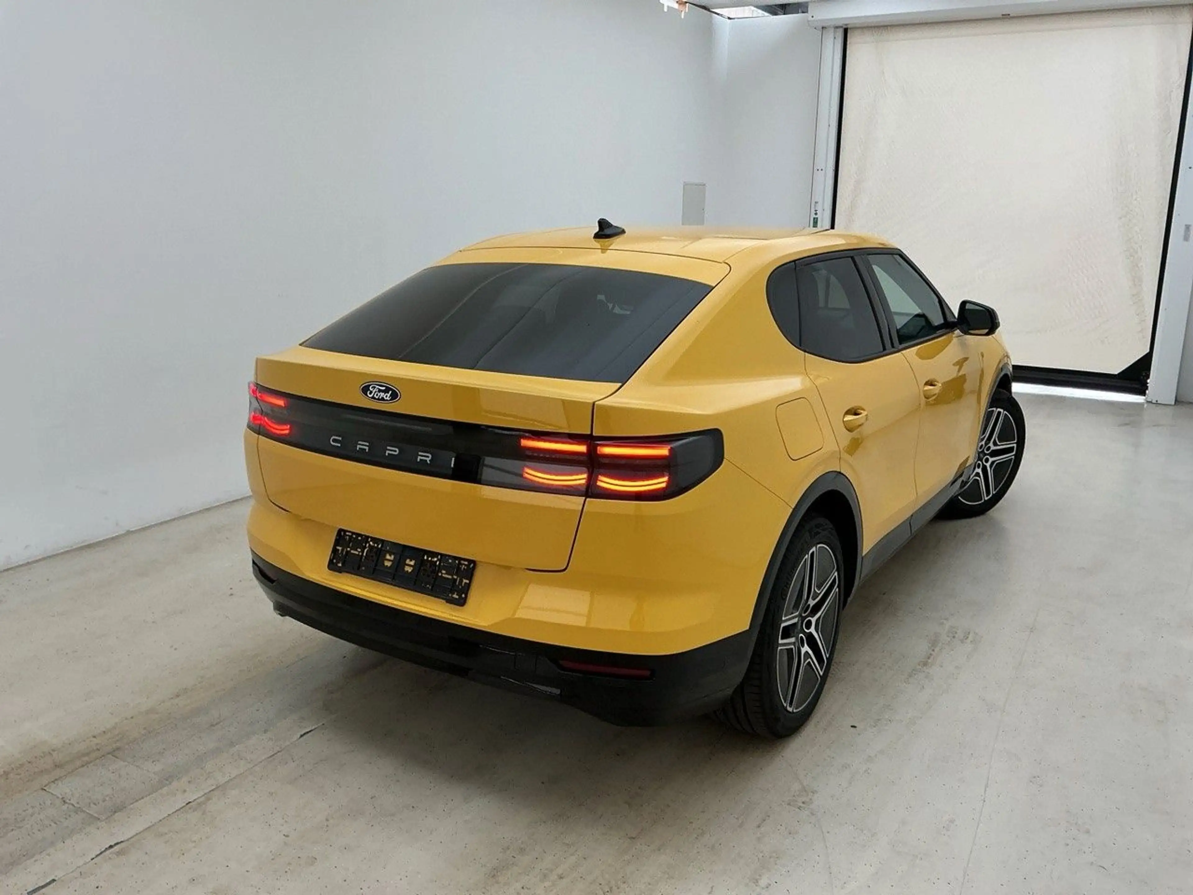 Ford Capri 79 kWh AWD Premium/360-KAM/WÄRMEPUMPE/AGR — photo 3
