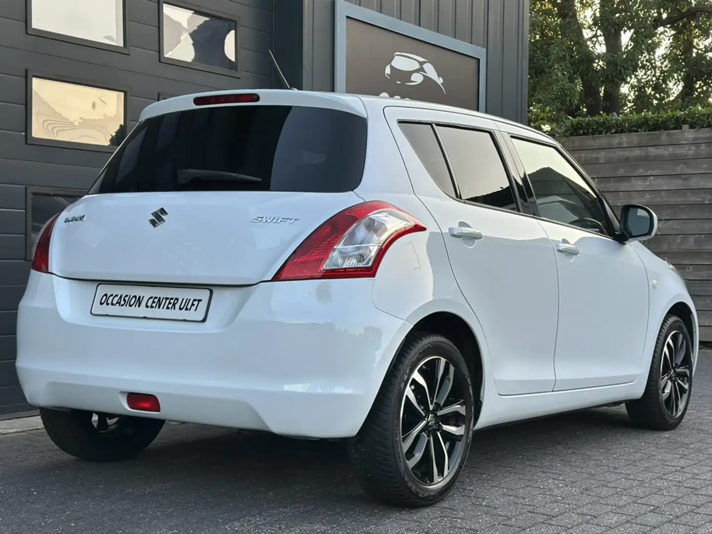 Suzuki Swift X-TRA EDITION / AIRCO / CRUISE CONTR / LEDER .... Blanc - 2
