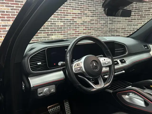 Mercedes-Benz 450 view 3