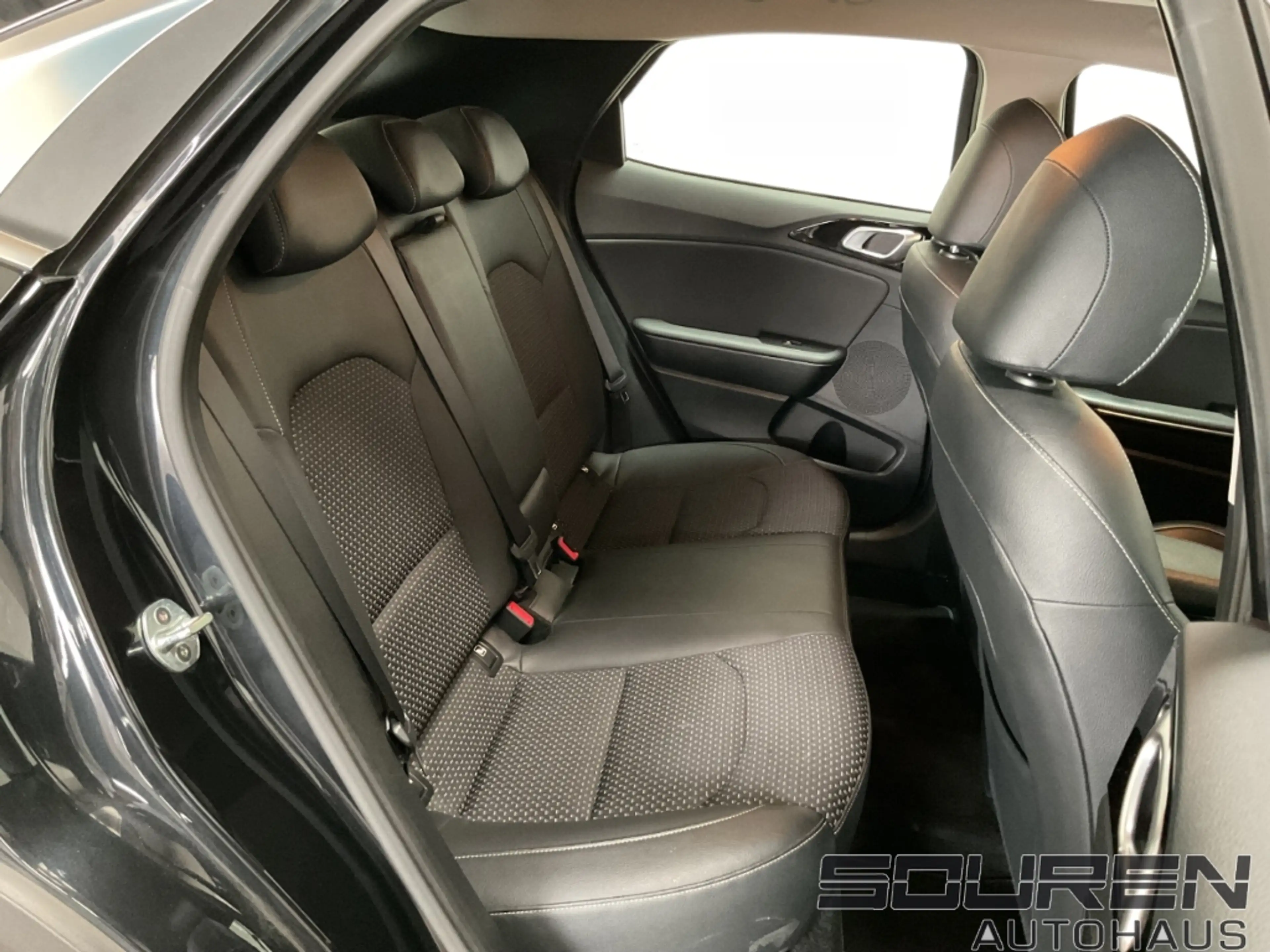 Kia XCeed 1.5 T-GDI VISION NAVI ADAS- & KOMFORT-Paket — photo 12