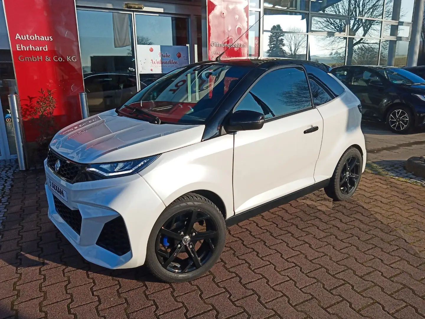 Aixam Sonstige eCoupé GTI*Standheizung*8fach-Alufelgen*9"Tablet Weiß - 1