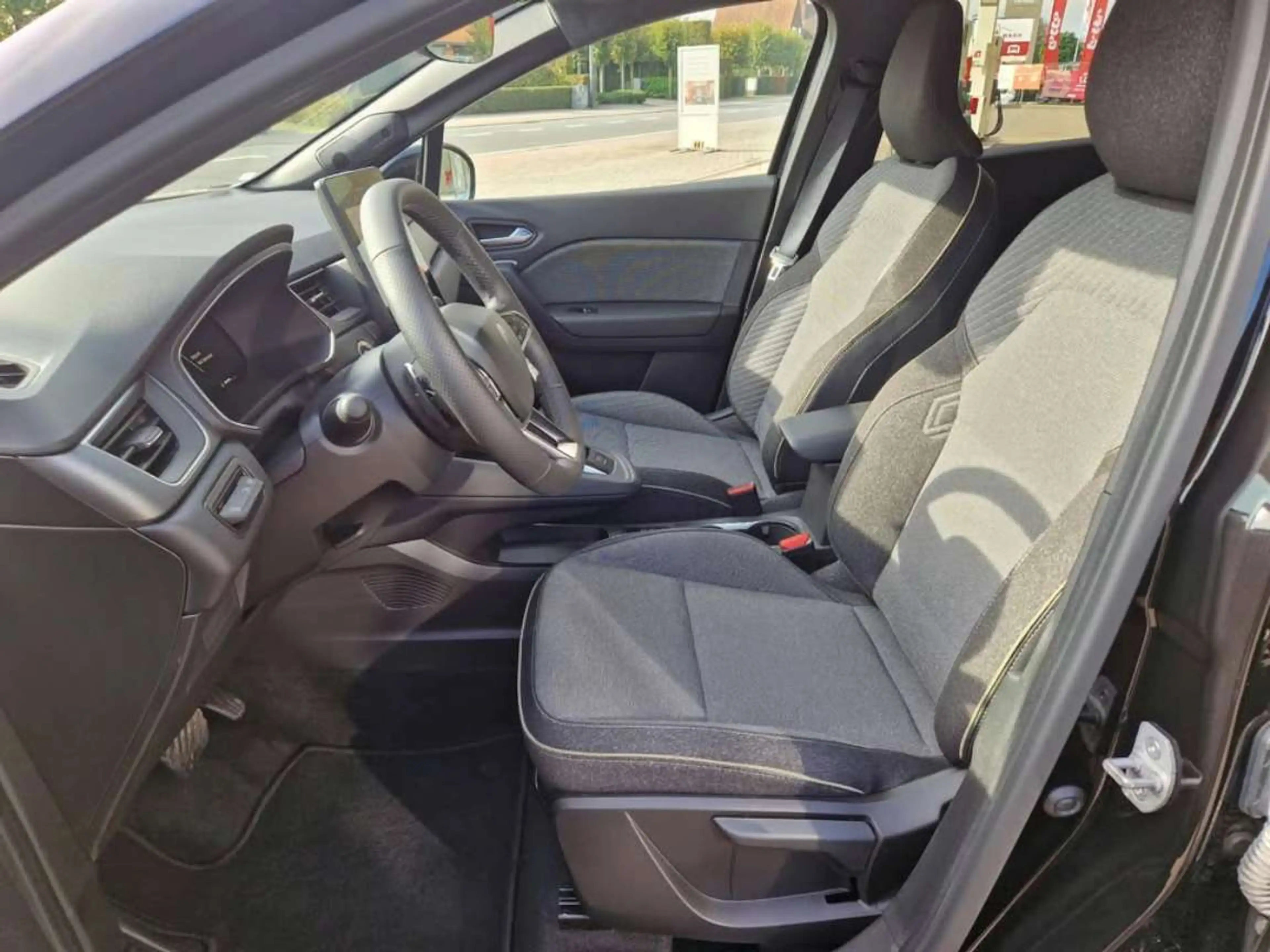 Renault Symbioz Symbioz 1.3 TCe MHEV Techno EDC Techno — photo 11