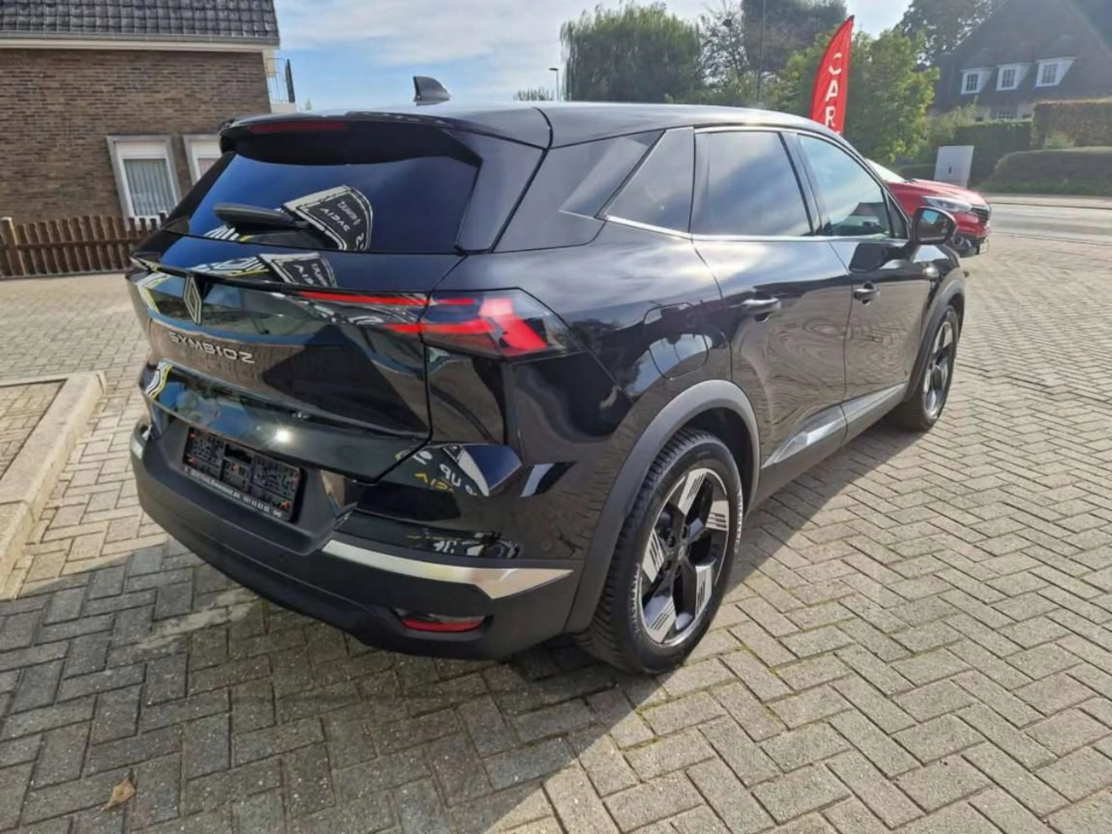 Renault Symbioz Symbioz 1.3 TCe MHEV Techno EDC Techno — photo 9