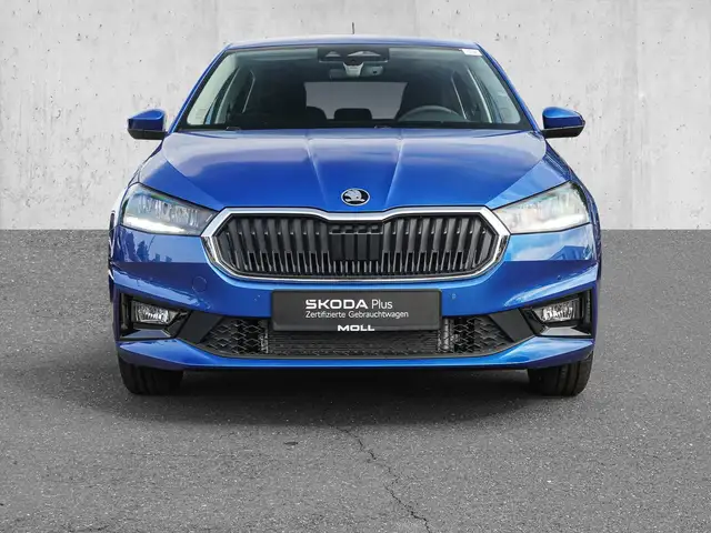 Skoda Fabia view 3