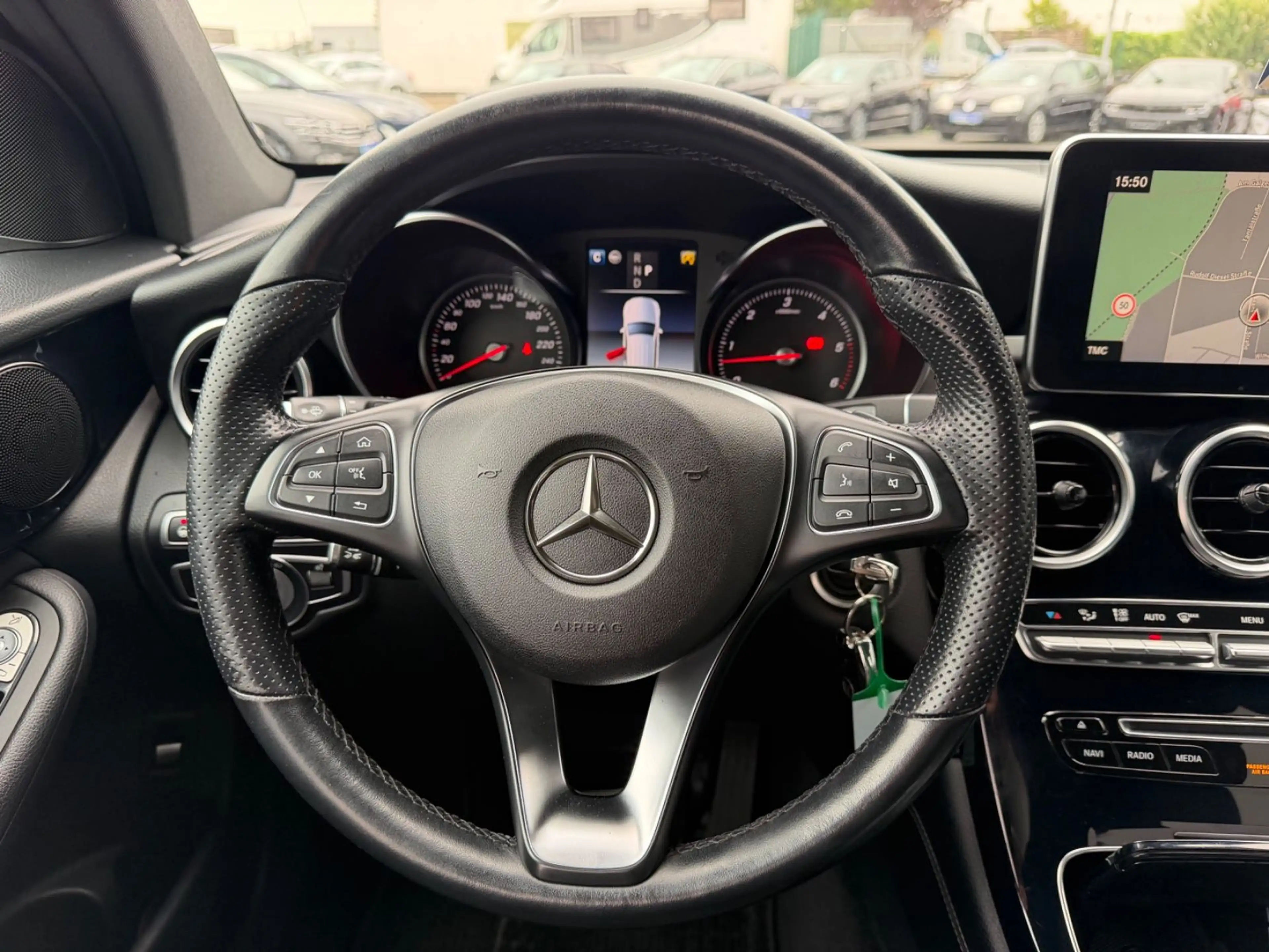 Mercedes-Benz GLC 350 d 4Matic *3. Hand *AHK *Night-Paket — photo 13