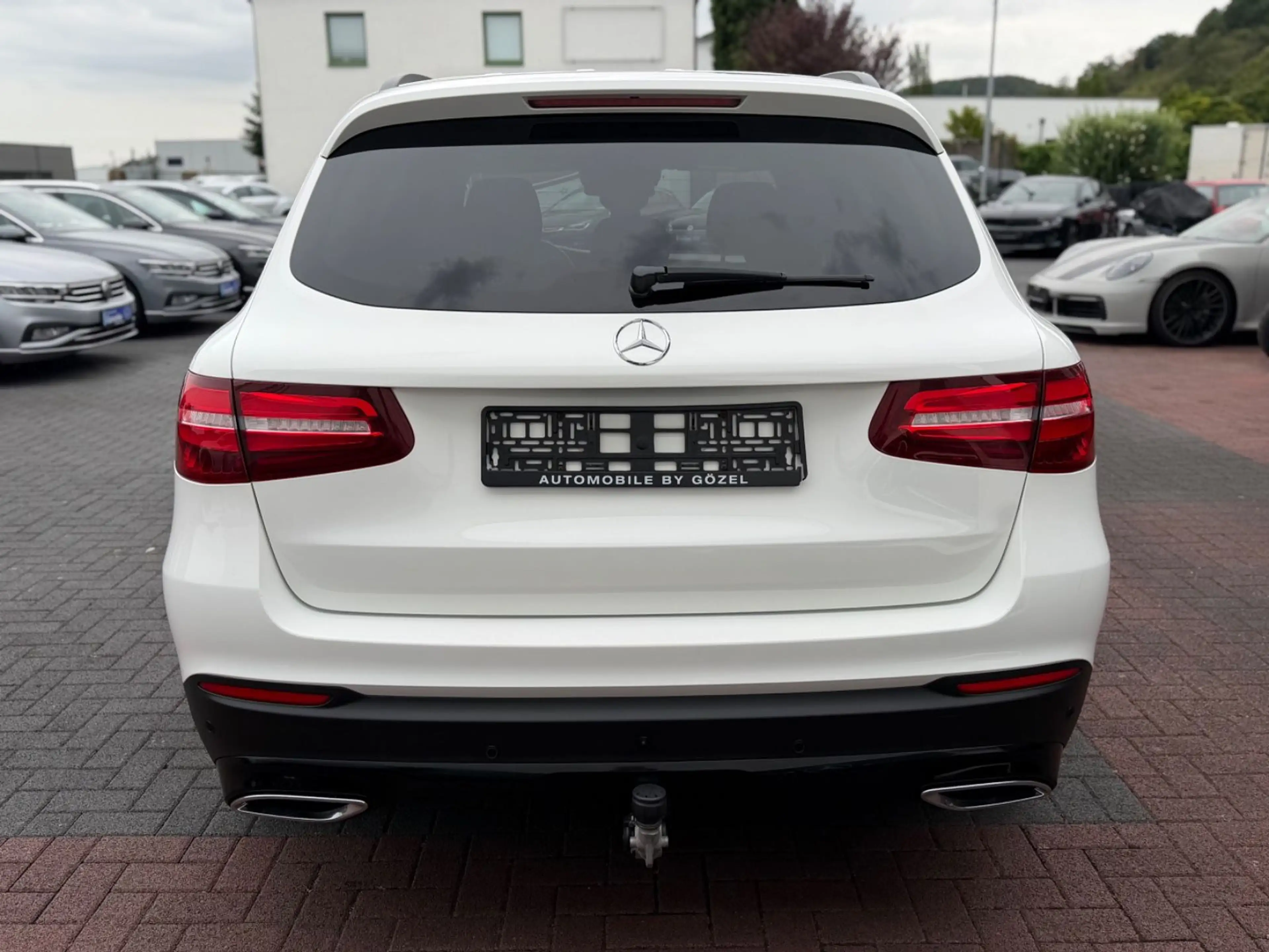 Mercedes-Benz GLC 350 d 4Matic *3. Hand *AHK *Night-Paket — photo 4