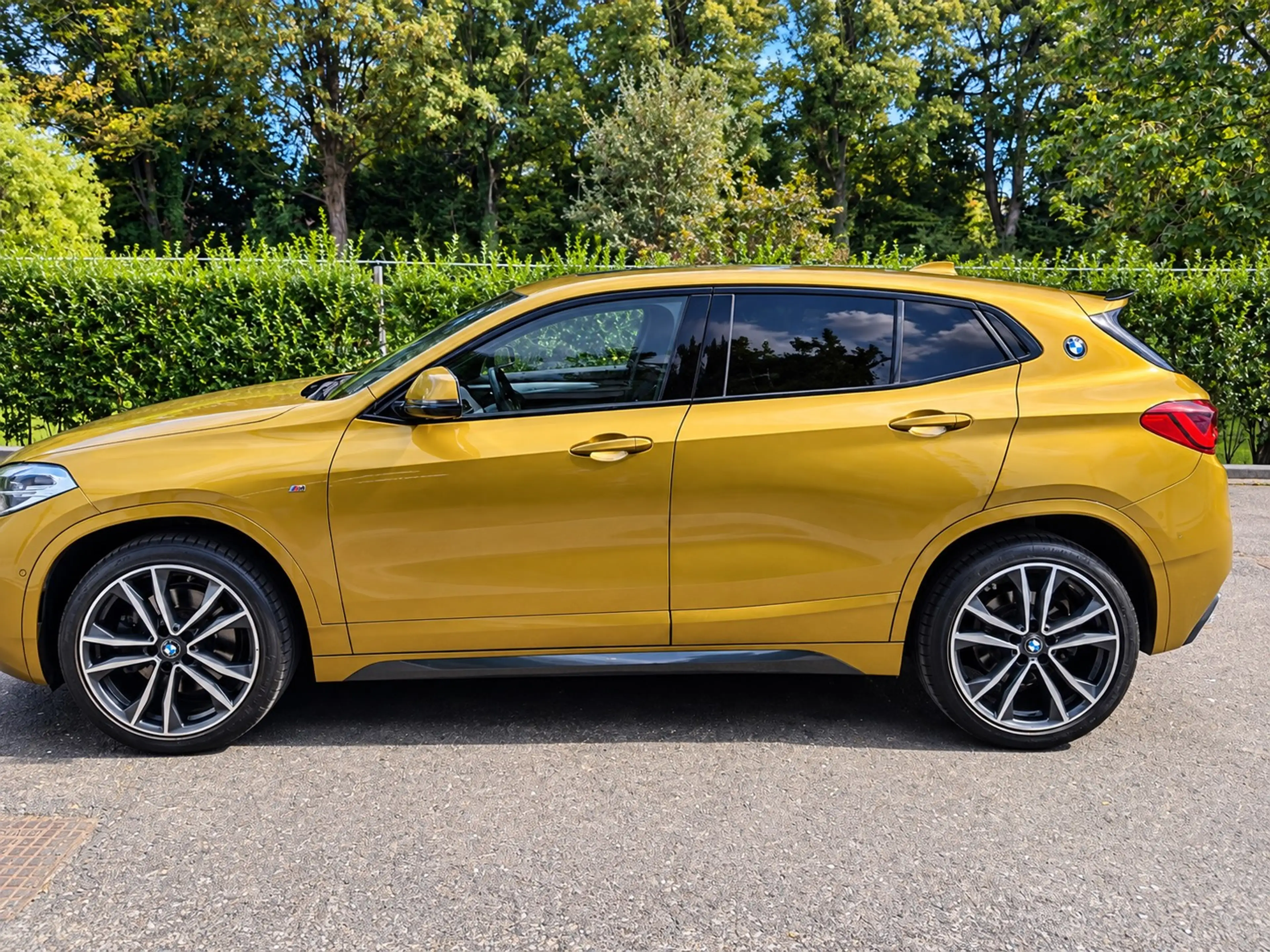 BMW X2 2.0iA sDrive20 M SPORT*LED*PANO*HEAD-UP*ALCANTARA*CAMERA*NAVI*19 INCH*GARANTIE — photo 5