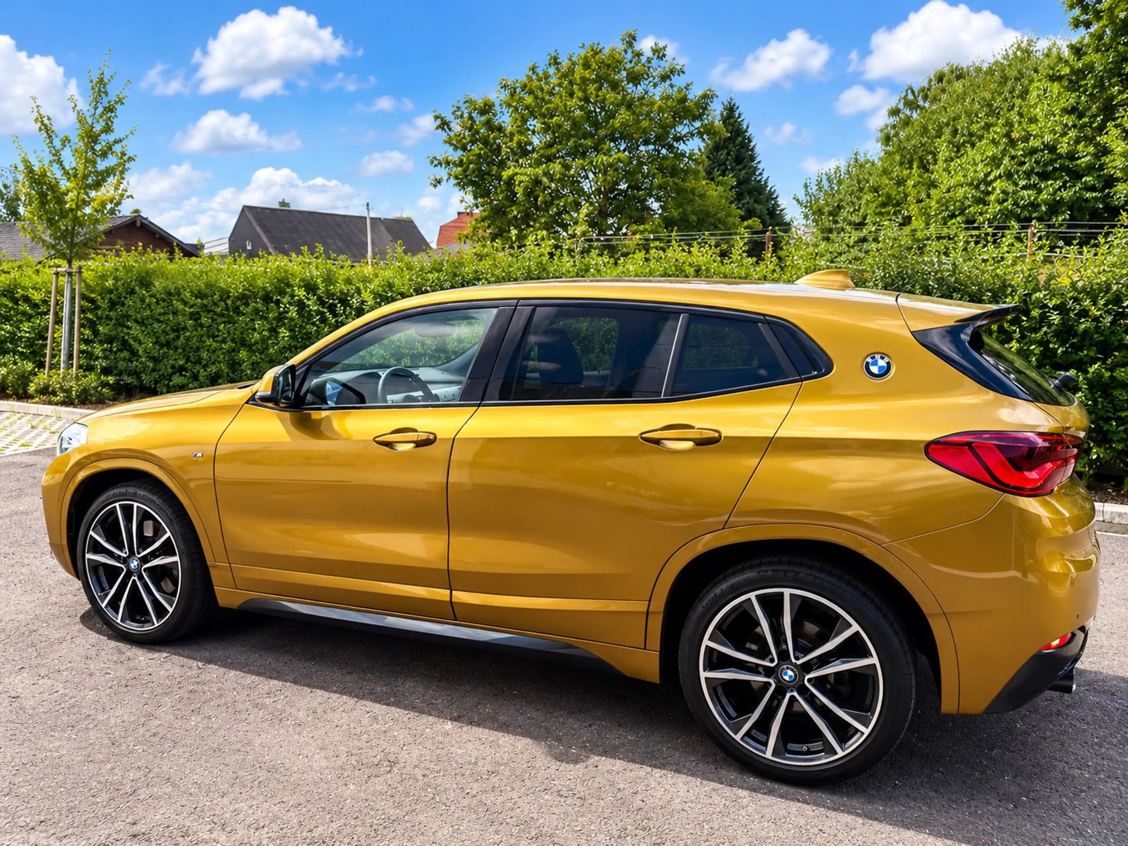 BMW X2 2.0iA sDrive20 M SPORT*LED*PANO*HEAD-UP*ALCANTARA*CAMERA*NAVI*19 INCH*GARANTIE — photo 2
