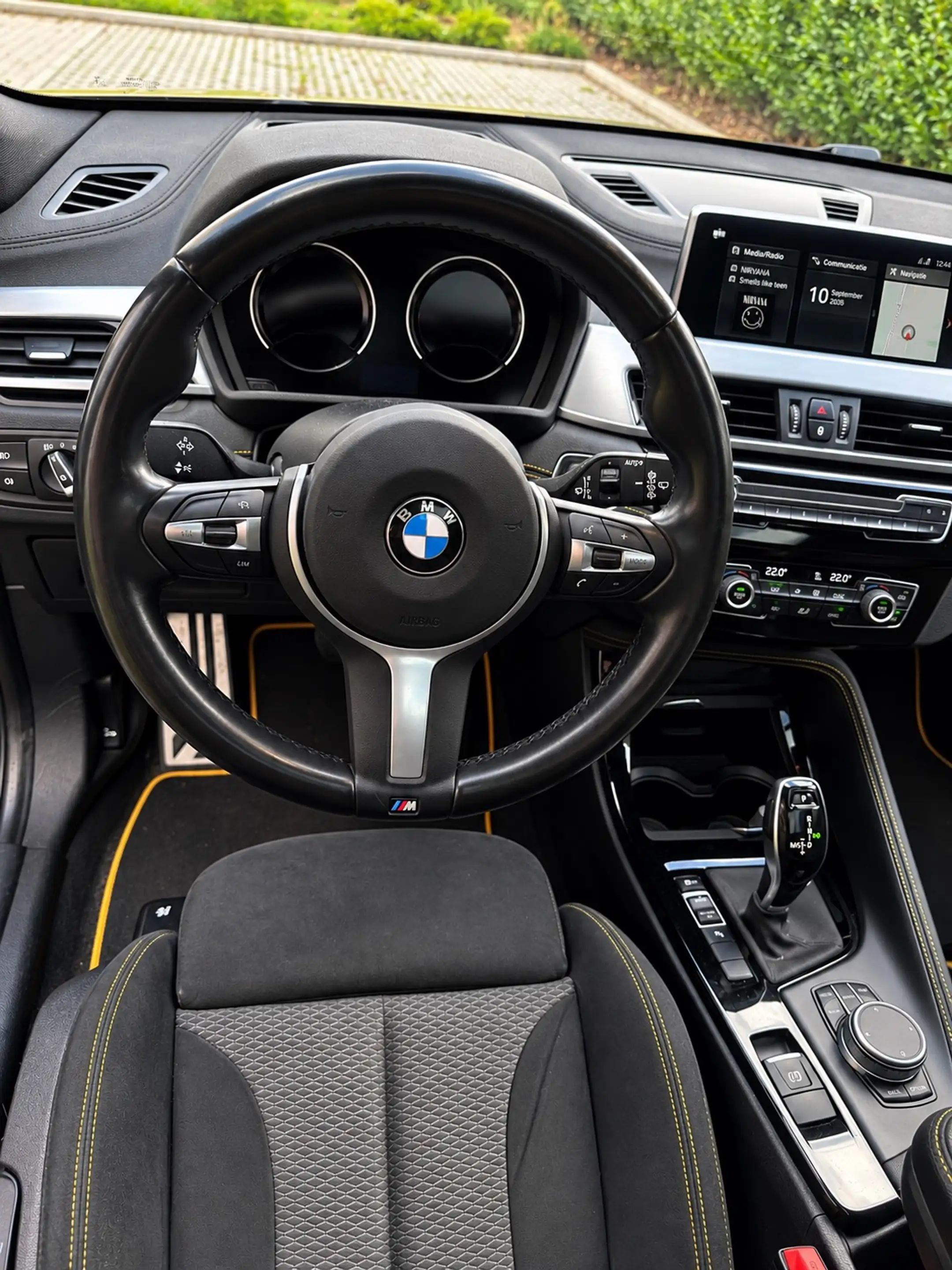 BMW X2 2.0iA sDrive20 M SPORT*LED*PANO*HEAD-UP*ALCANTARA*CAMERA*NAVI*19 INCH*GARANTIE — photo 14