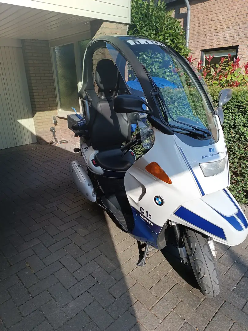 BMW C1 200 F1 Williams Blue - 1